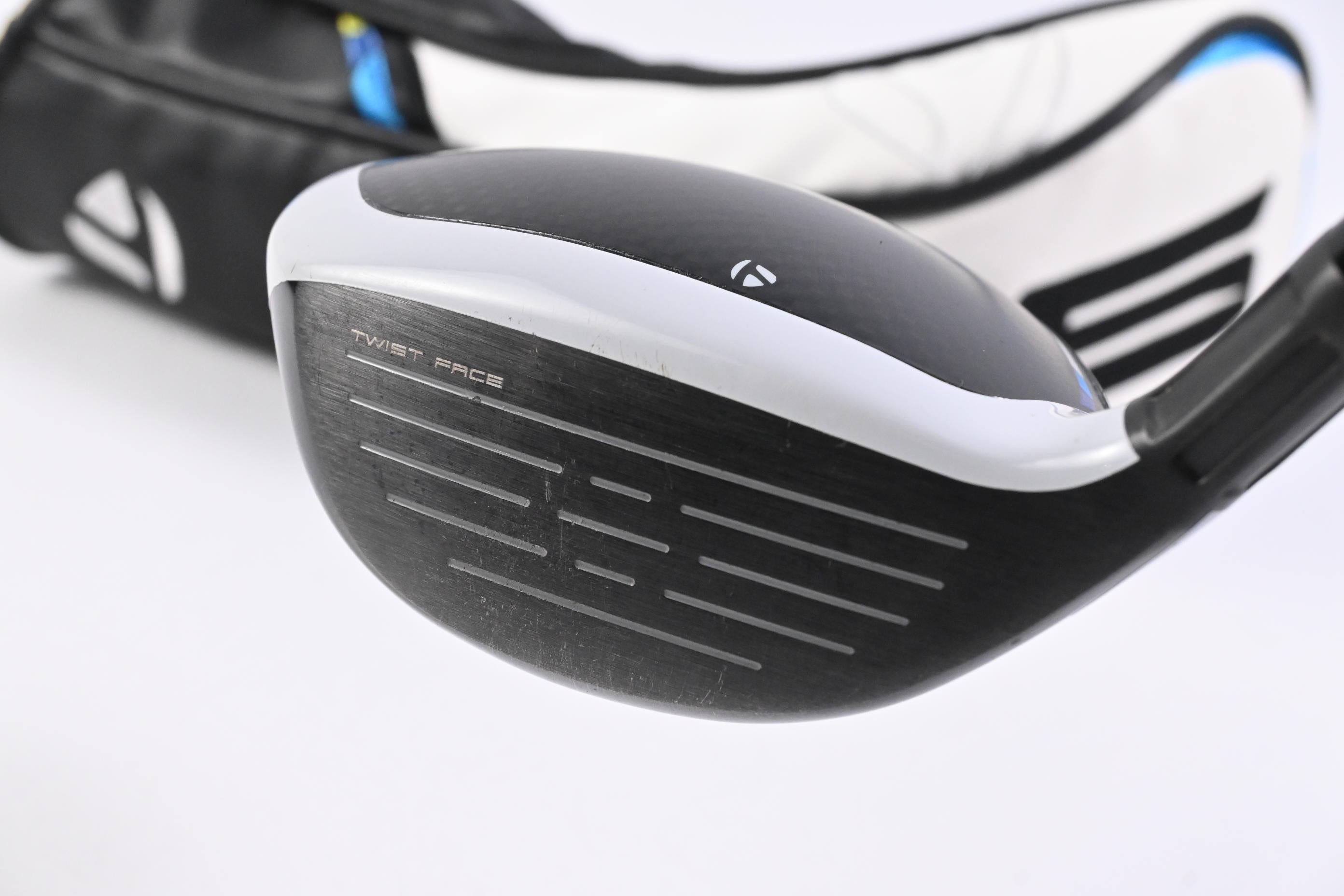 Taylormade SIM2 Max #5 Wood / 18 Degree / Regular Flex Fujikura Ventus Blue 5