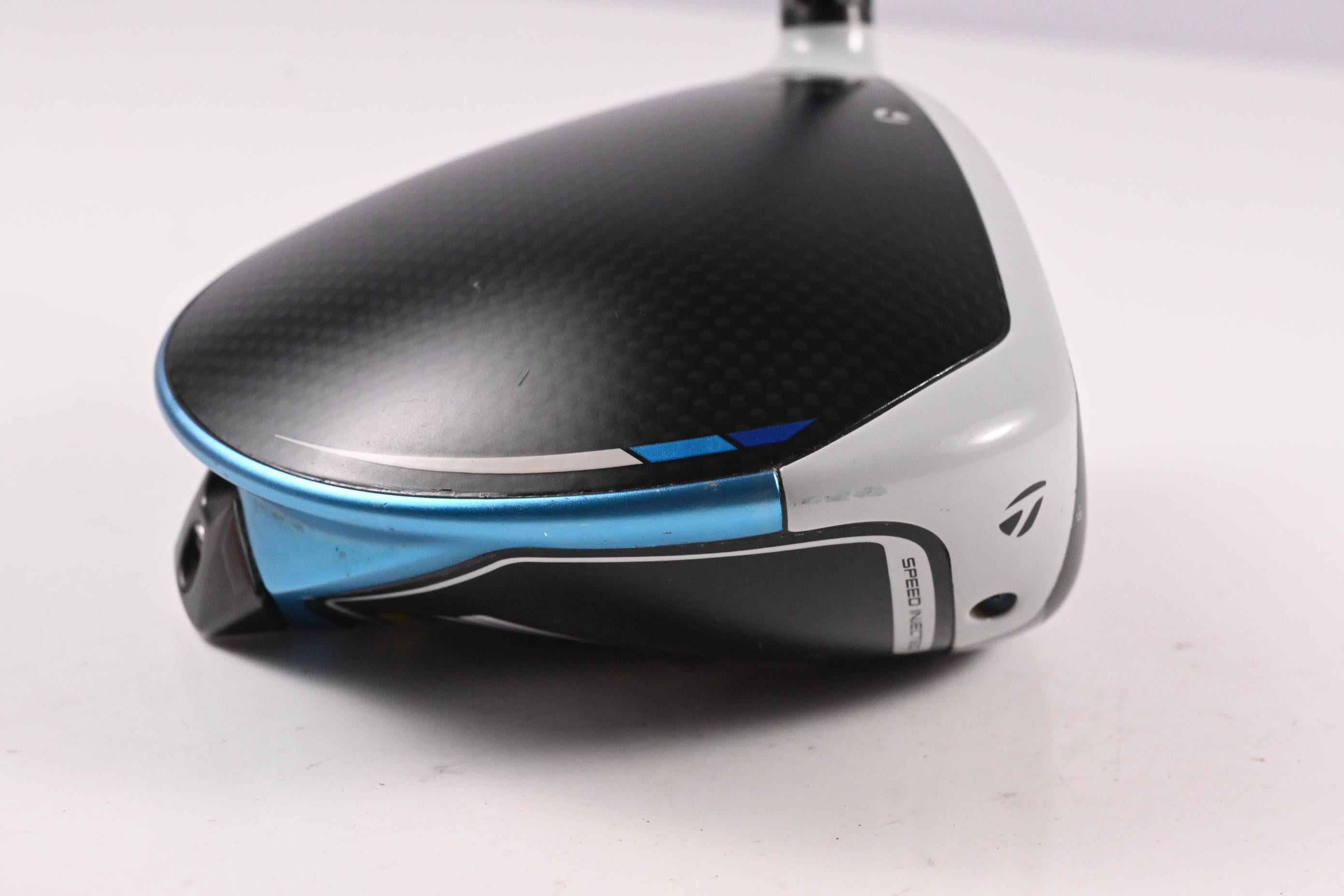 Taylormade SIM2 Max Driver / 10.5 Degree / Regular Flex Ventus Blue 5 Shaft
