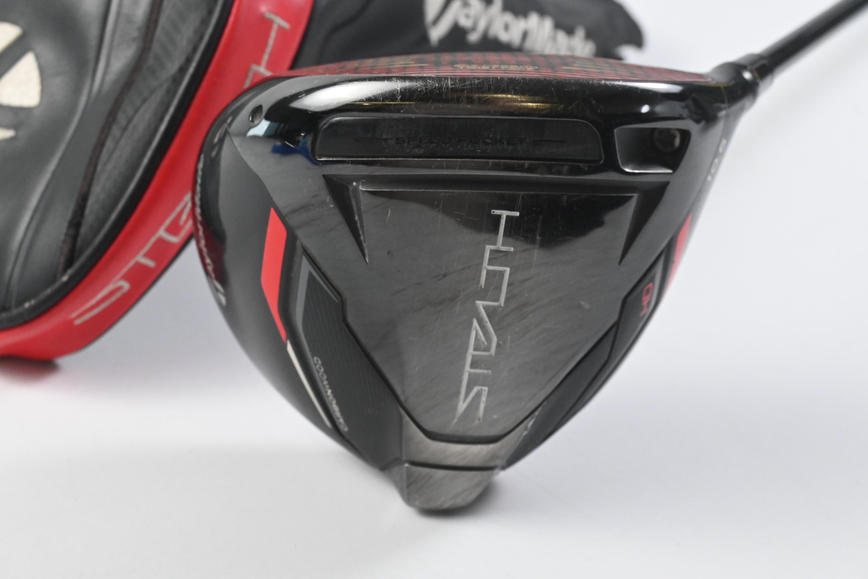Taylormade Stealth HD Driver / 10.5 Degree / Regular Flex Ventus Red 5 Shaft
