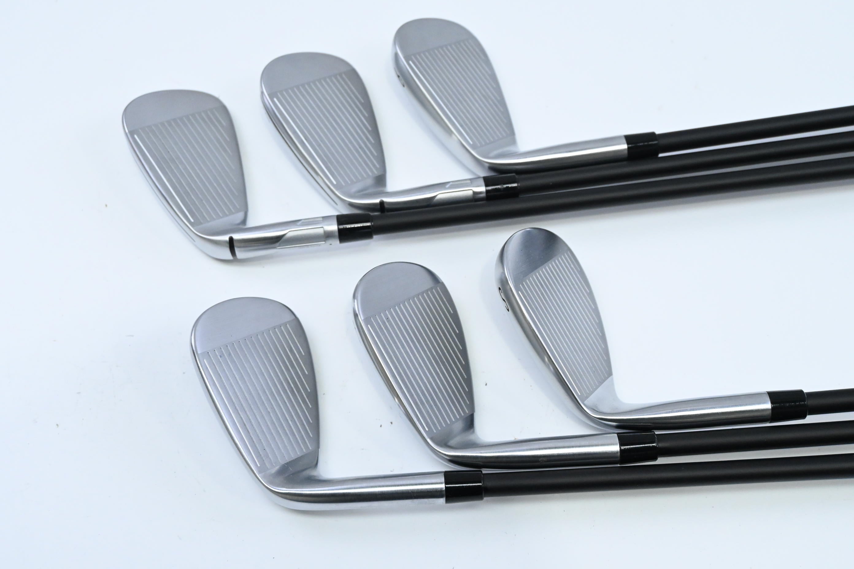Taylormade Qi Max Irons / 7-PW+AW+SW / Senior Flex KBS Reax HL 50 Shafts