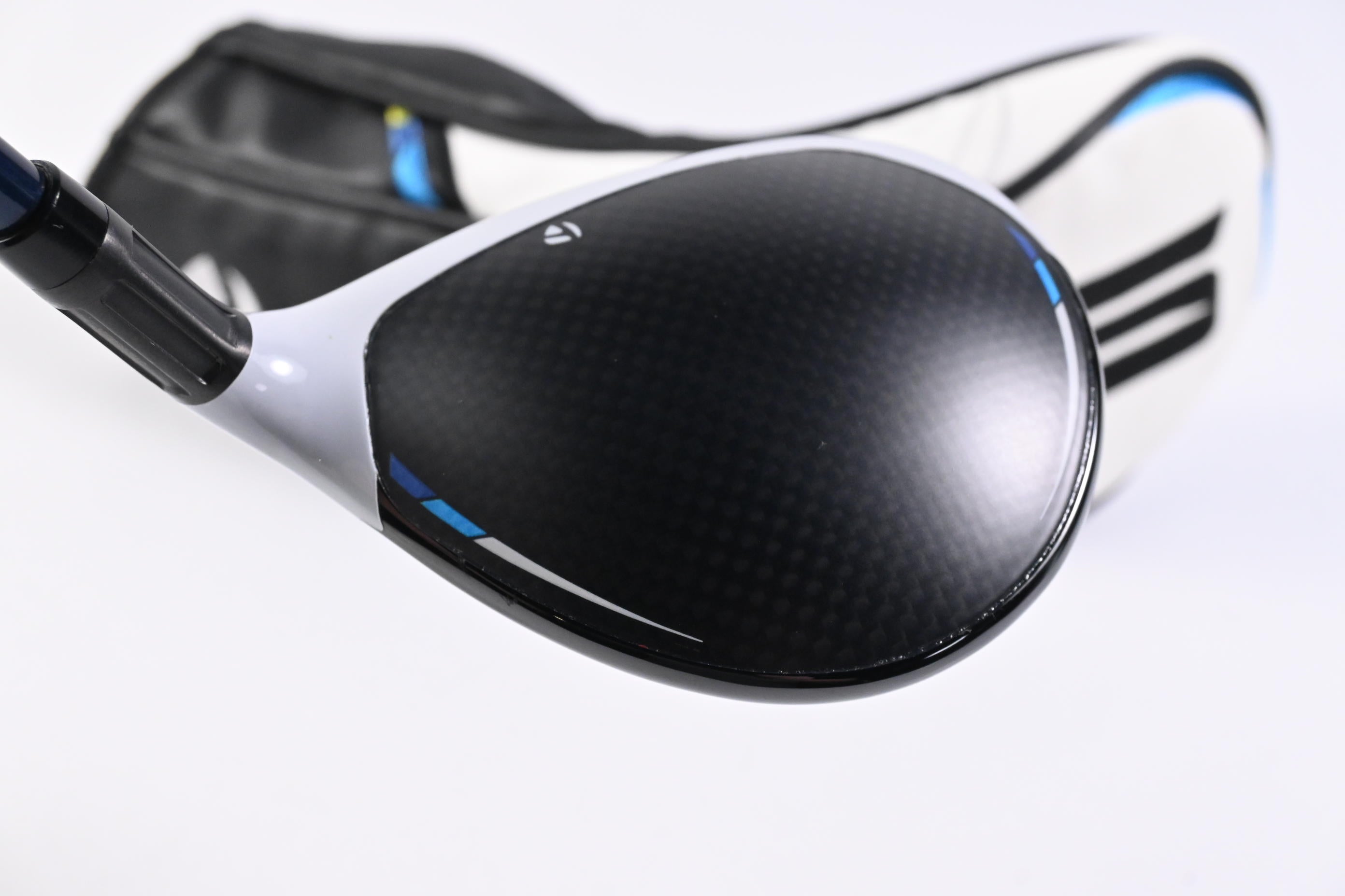 Taylormade SIM2 Max #5 Wood / 18 Degree / Regular Flex Fujikura Ventus Blue 5