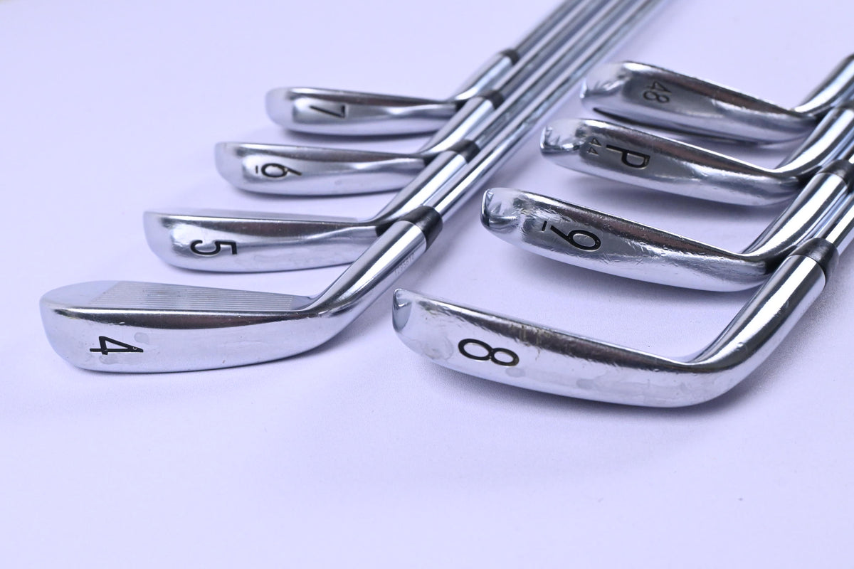 Titleist T100 2019 Irons / 4-PW+GW / Stiff Flex Project X Rifle Shafts