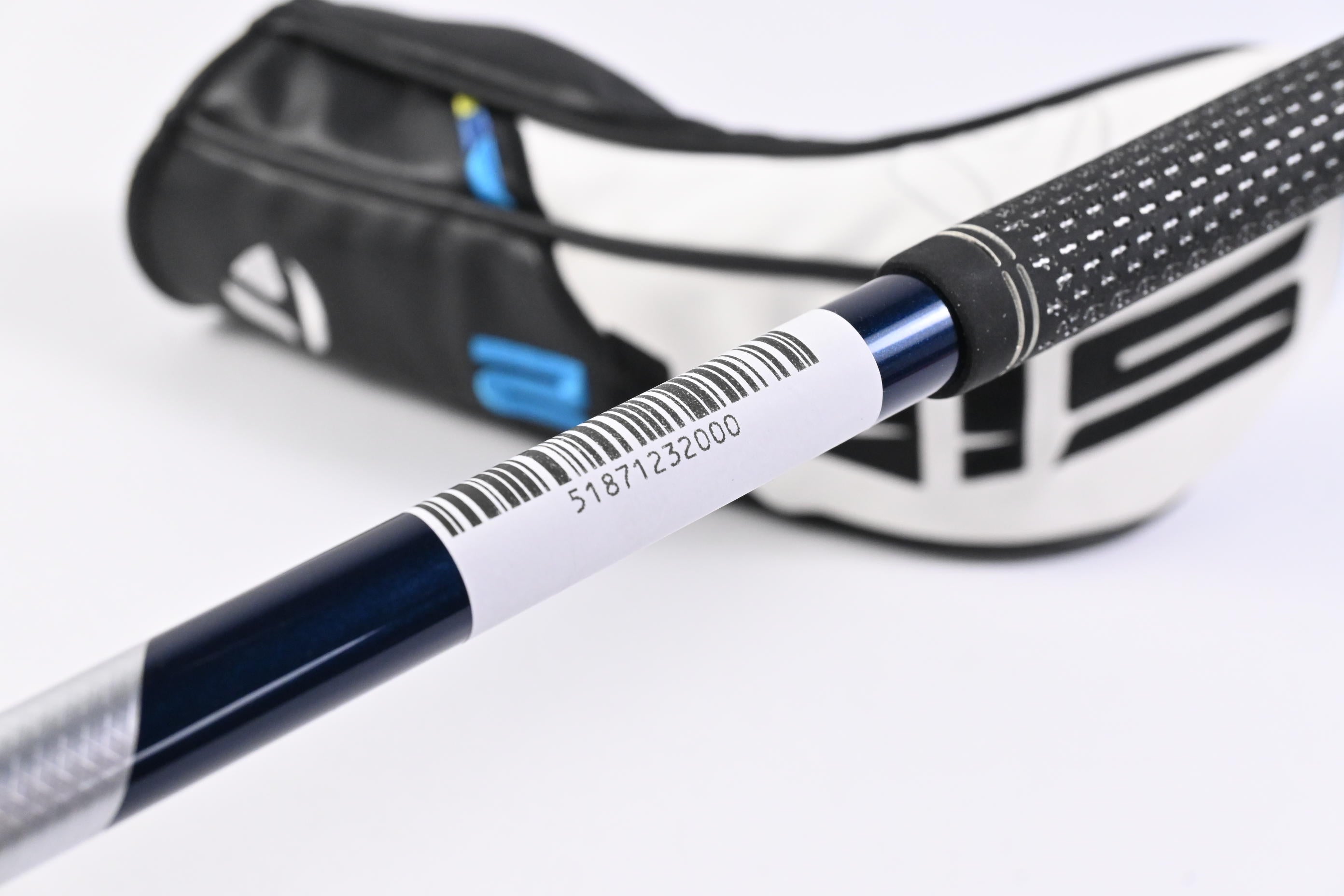 Taylormade SIM2 Max #5 Wood / 18 Degree / Regular Flex Fujikura Ventus Blue 5