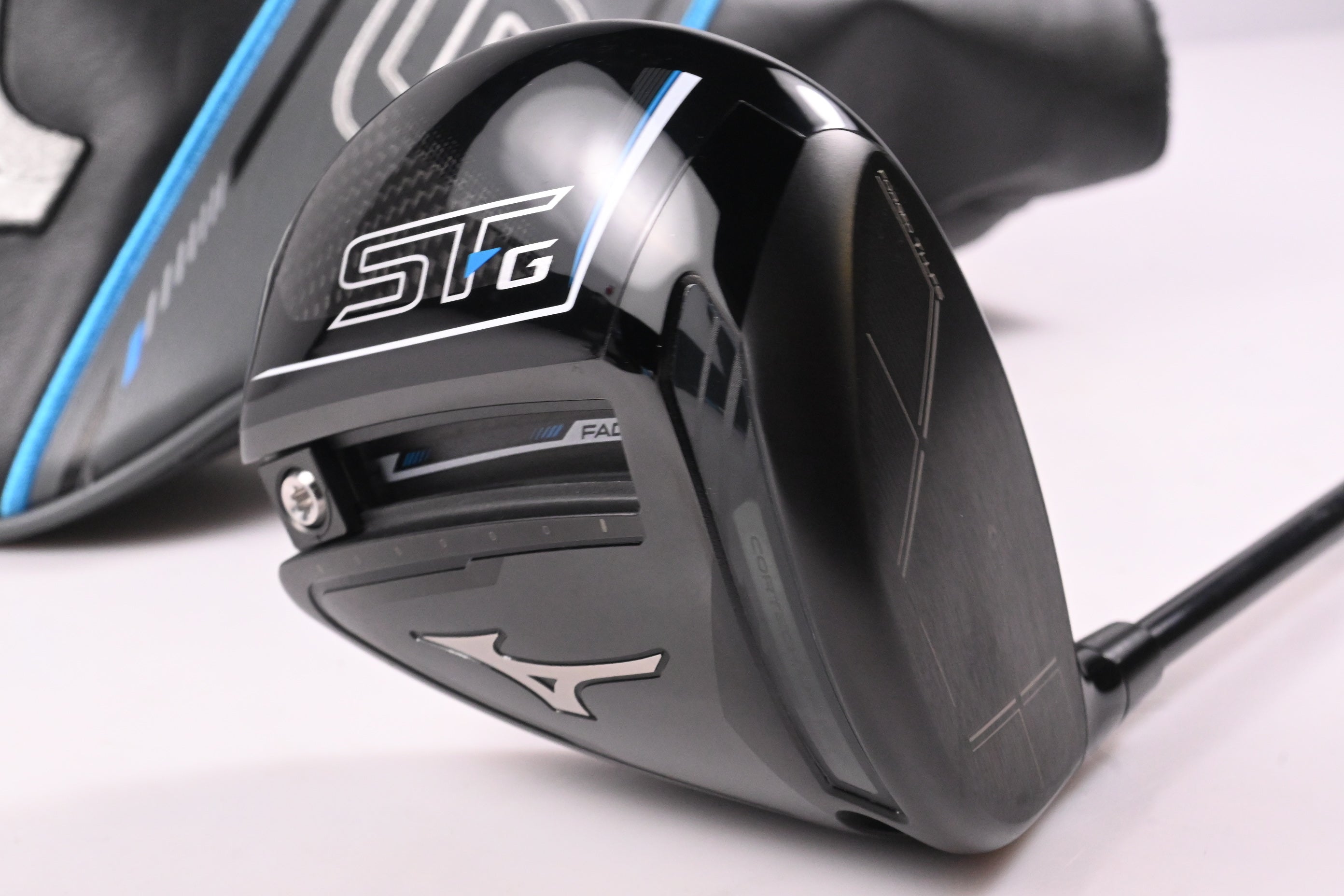 Mizuno ST-G 2023 Driver / 9.5 Degree / Regular Flex Fujikura Atmos Red 5 Shaft