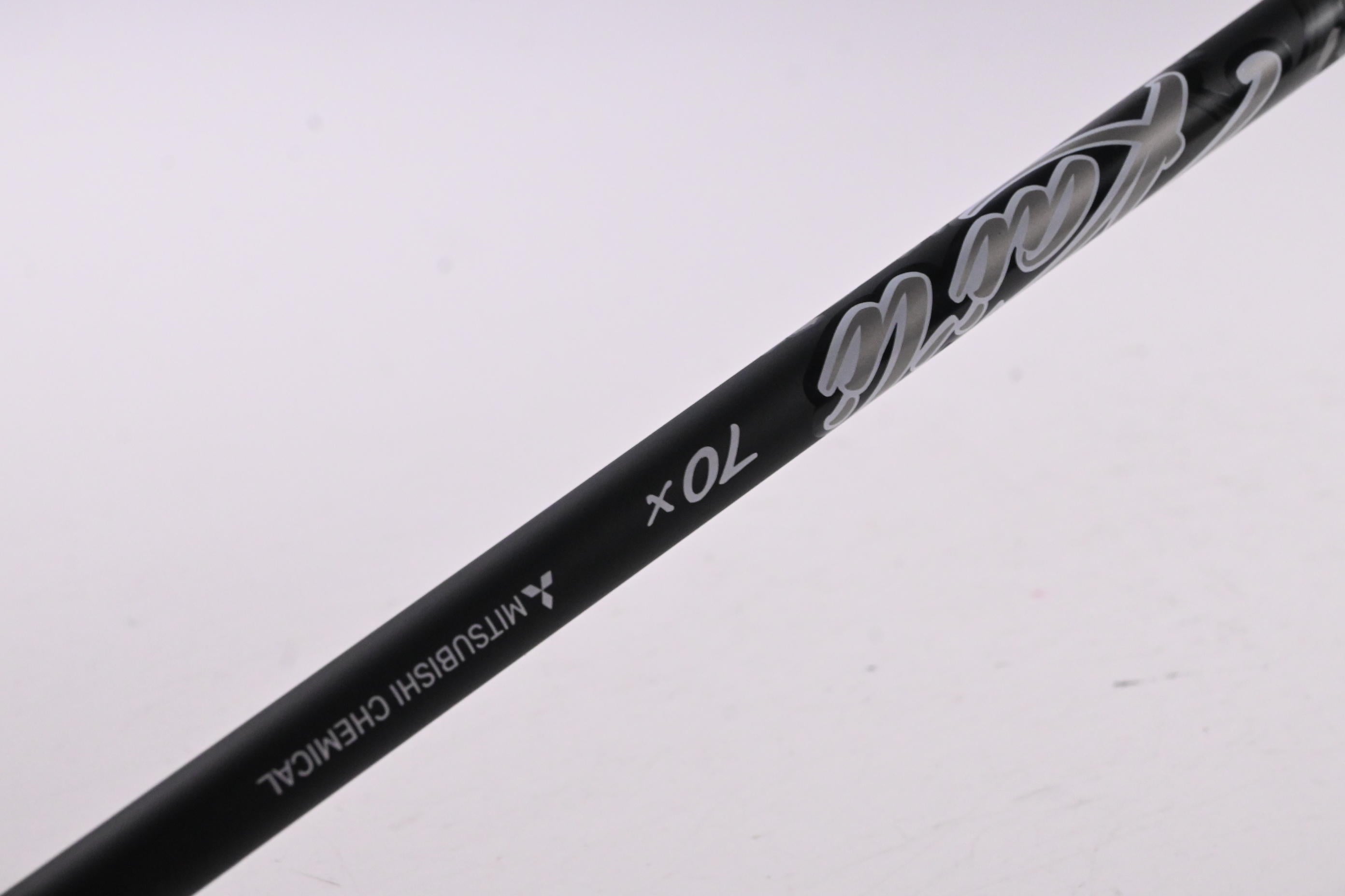 Left Hand Cobra OPTM MAX-K Driver / 10.5 Degree / X-Flex Kai'Li Dark Waves White