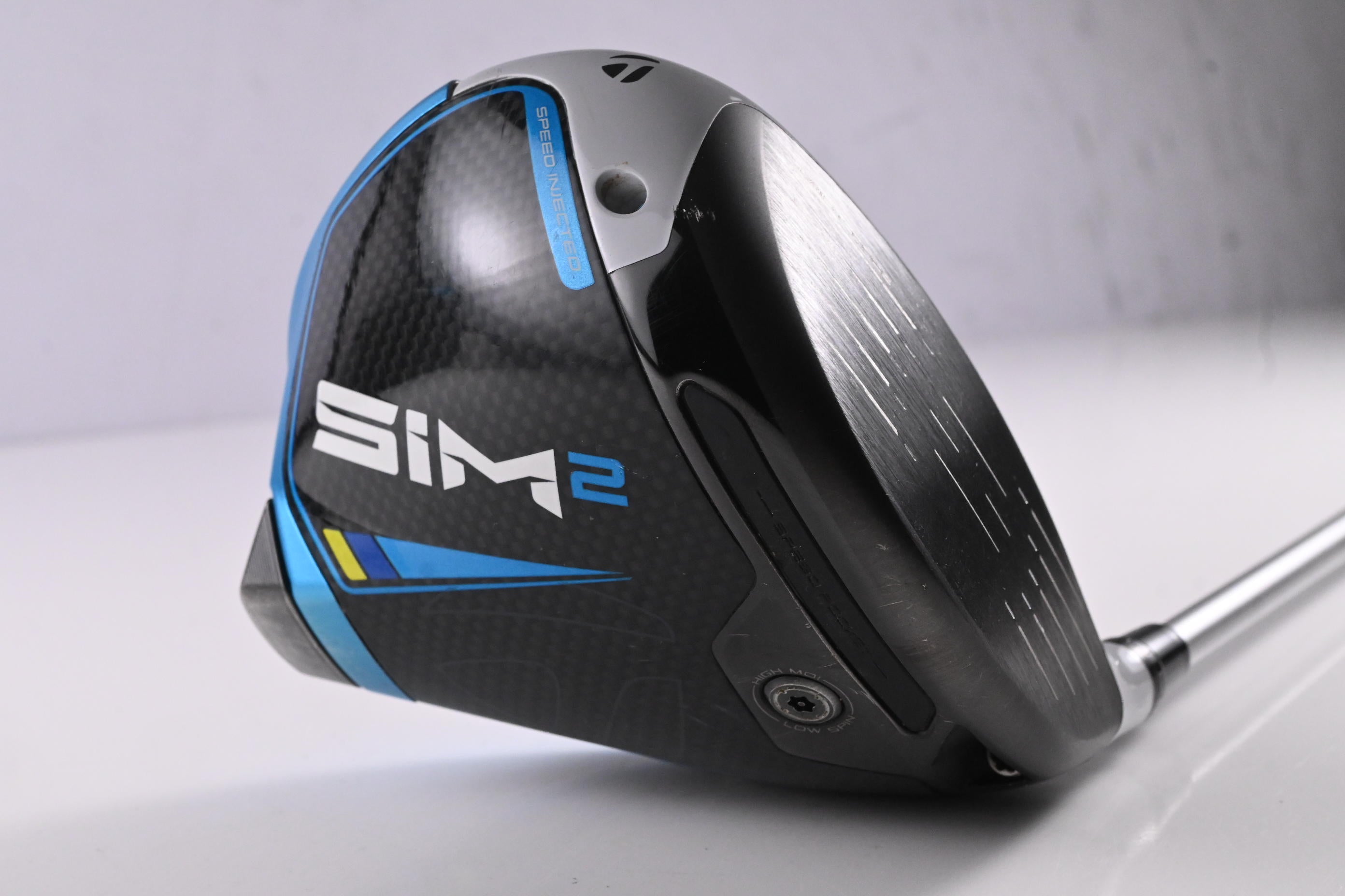 Taylormade SIM2 Driver / 10.5 Degree / Stiff Flex Kuro Kage 60 Shaft