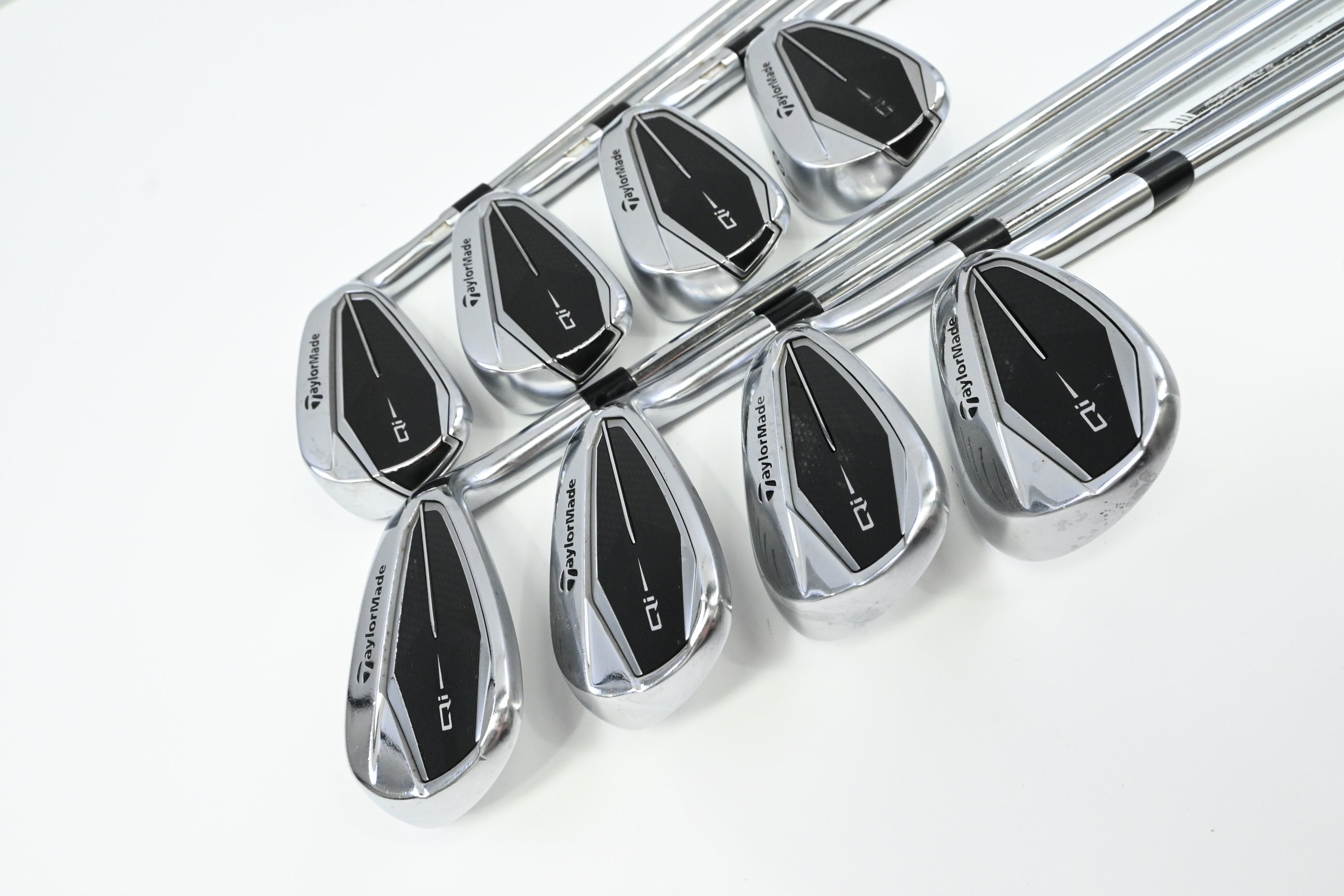 Taylormade Qi Irons / 5-PW+AW+SW / Regular Flex KBS Max MT 85 Shafts