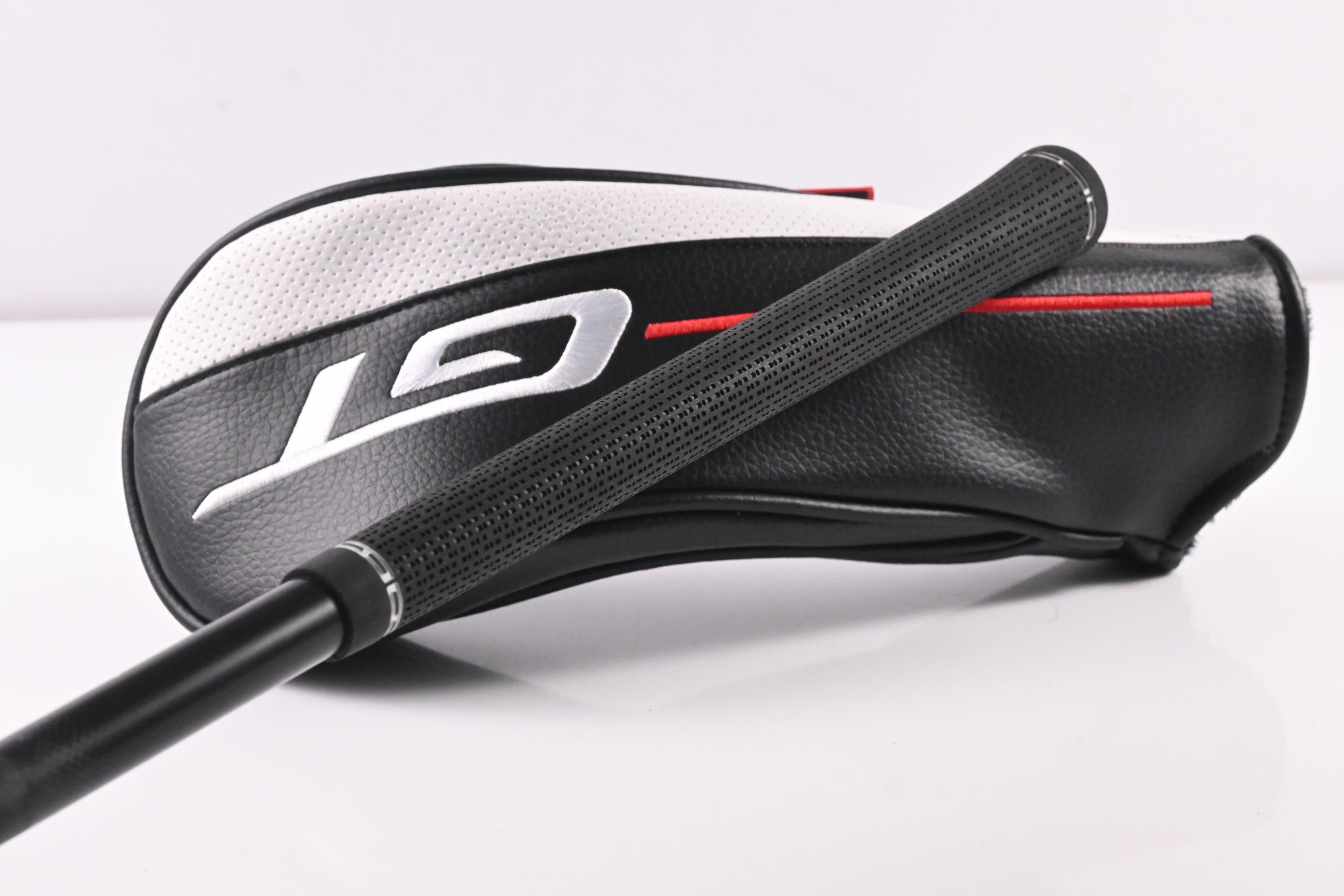 Titleist GT2 #3 Wood / 13.5 Degree / X-Flex HZRDUS Black Gen 5 70 Shaft
