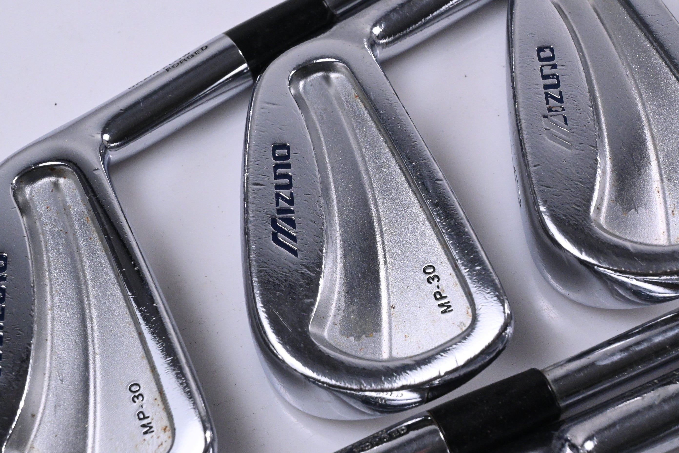 Mizuno MP-30 Irons / 3-PW / Regular Flex Dynamic Gold R300 Shafts