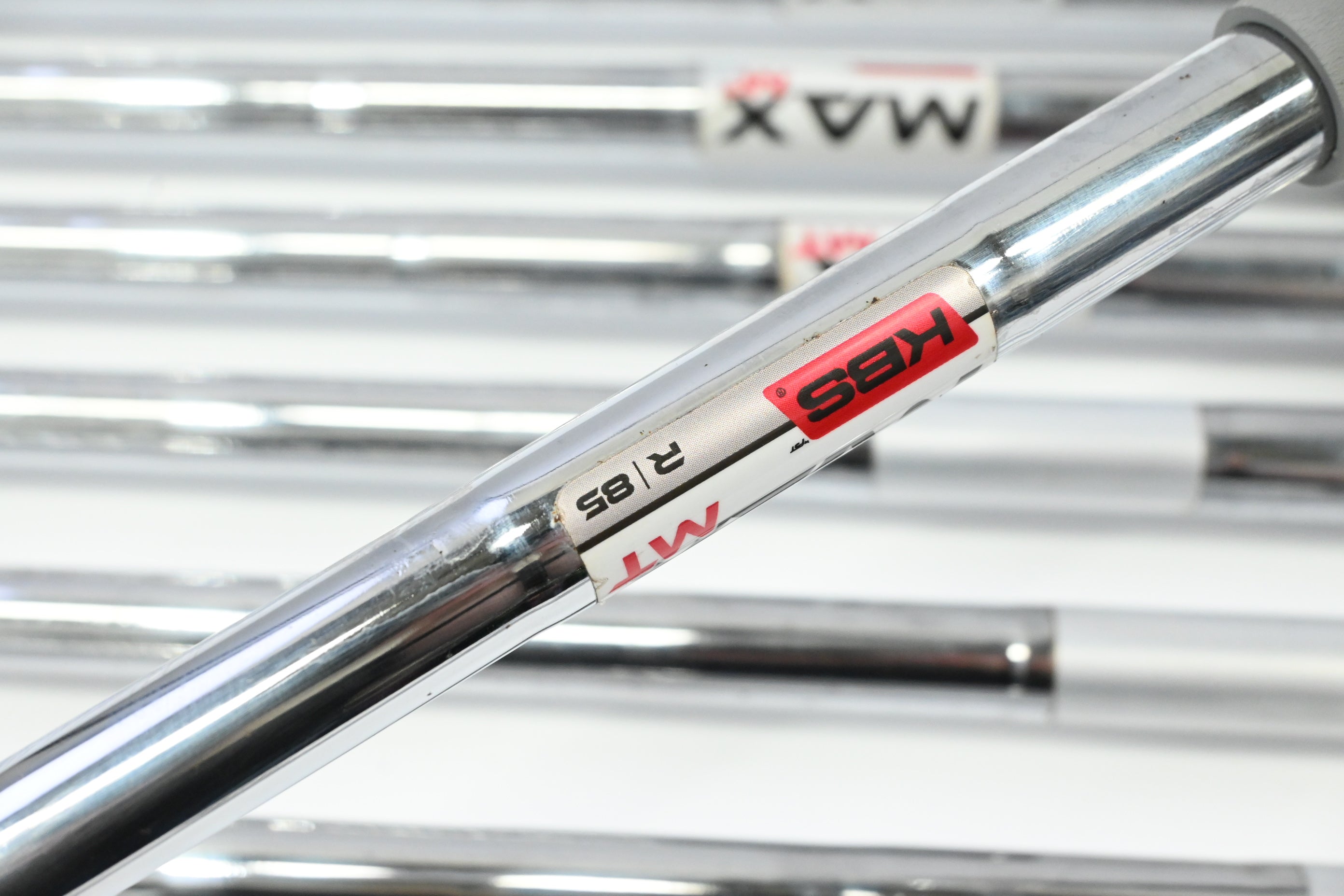 Taylormade Qi Irons / 5-PW+AW+SW / Regular Flex KBS Max MT 85 Shafts