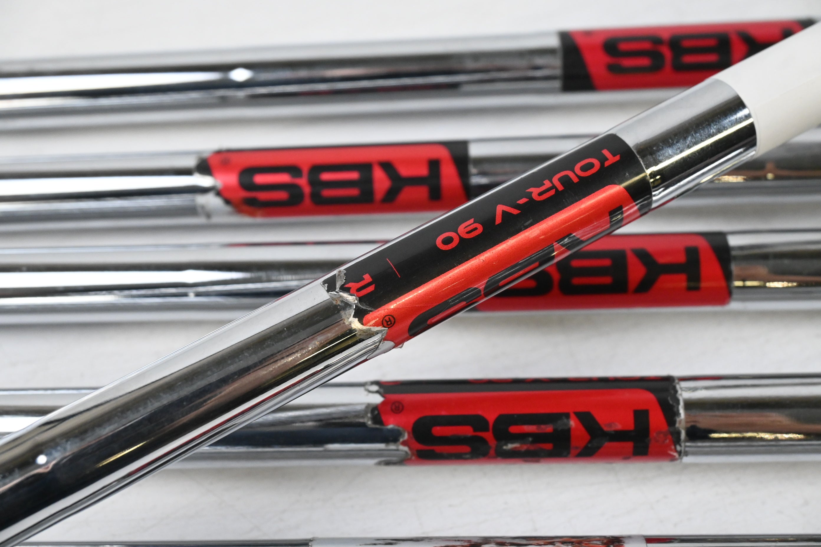 Cobra King F9 Irons / 5-PW+SW / Regular Flex KBS Tour-V 90 Shafts