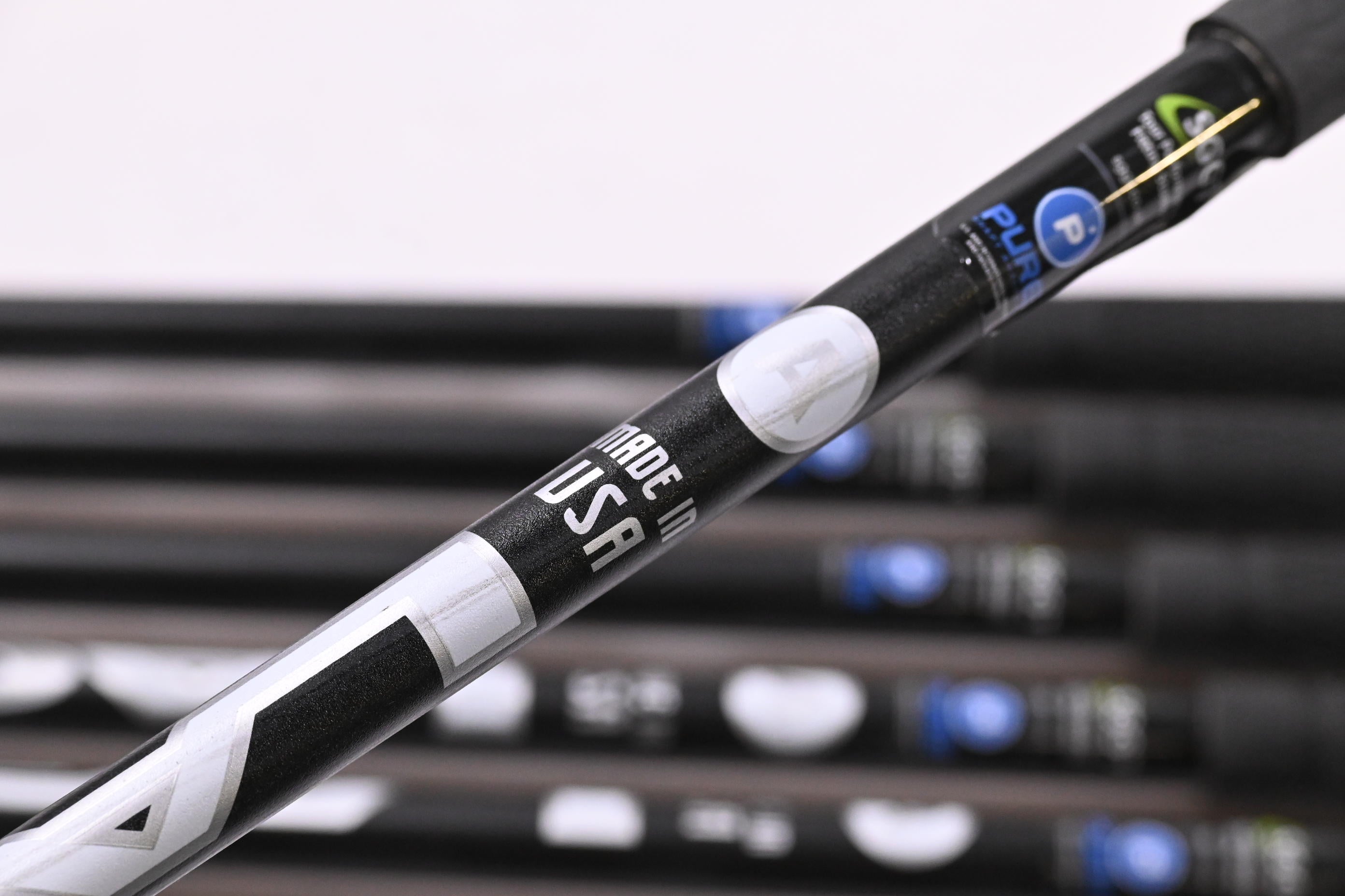 Taylormade P.7CB Irons / 4-PW / Stiff Flex LA Golf A-Series 105 Shafts