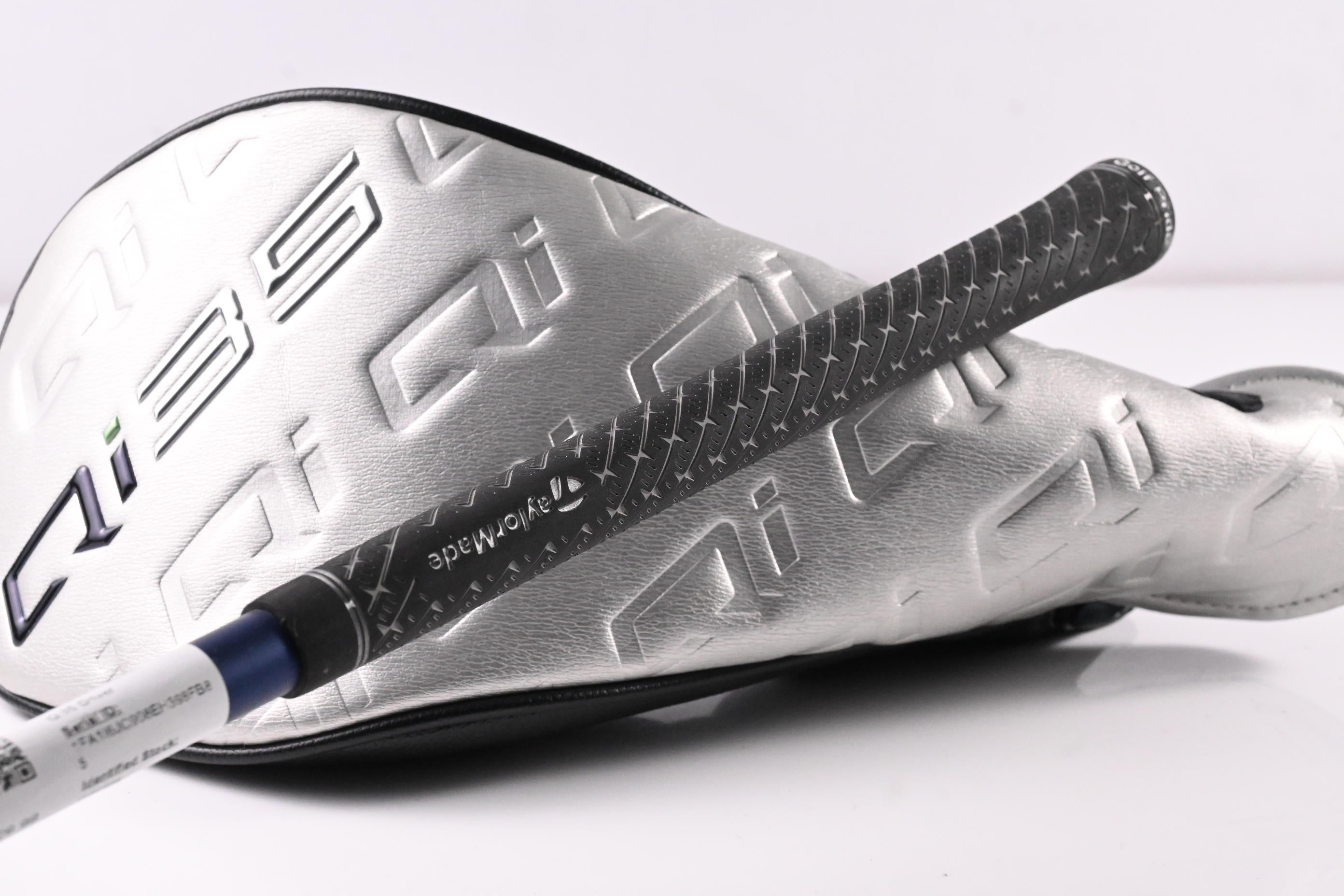 Taylormade Qi35 Driver / 10.5 Degree / Stiff Flex Fujikura Ventus Blue 5 Shaft