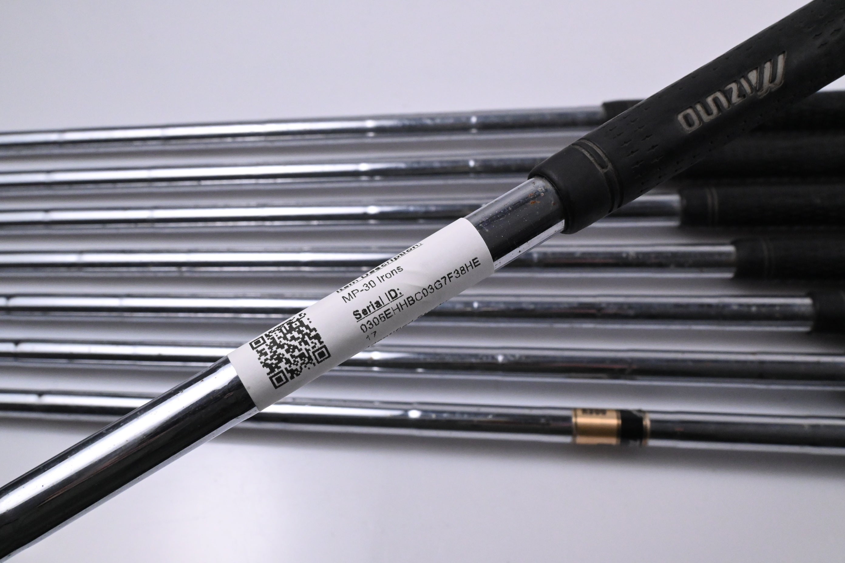 Mizuno MP-30 Irons / 3-PW / Regular Flex Dynamic Gold R300 Shafts