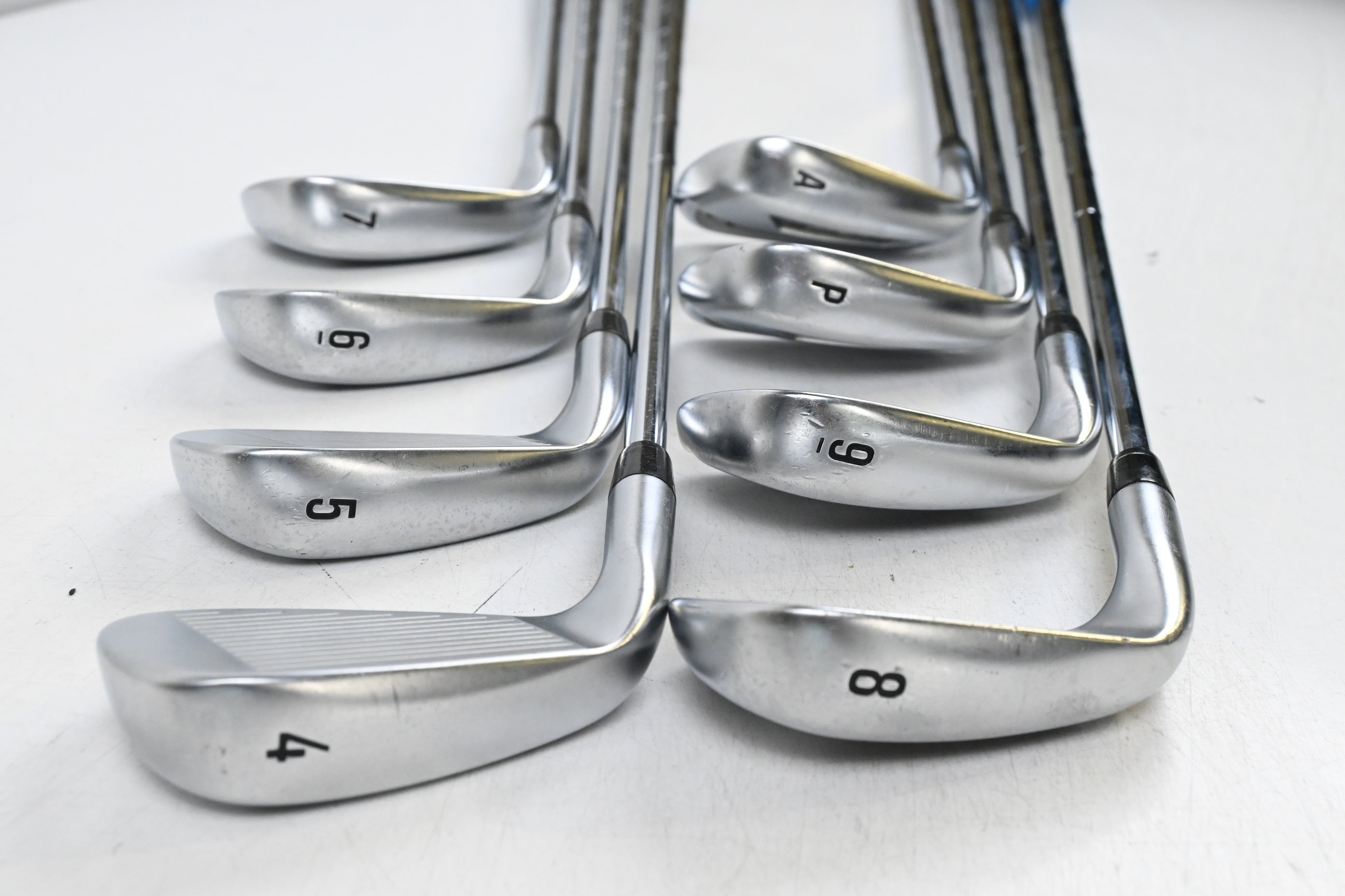 Callaway Apex Ai300 Irons / 4-PW+GW / Regular Flex Dynamic Gold Mid 90 R300