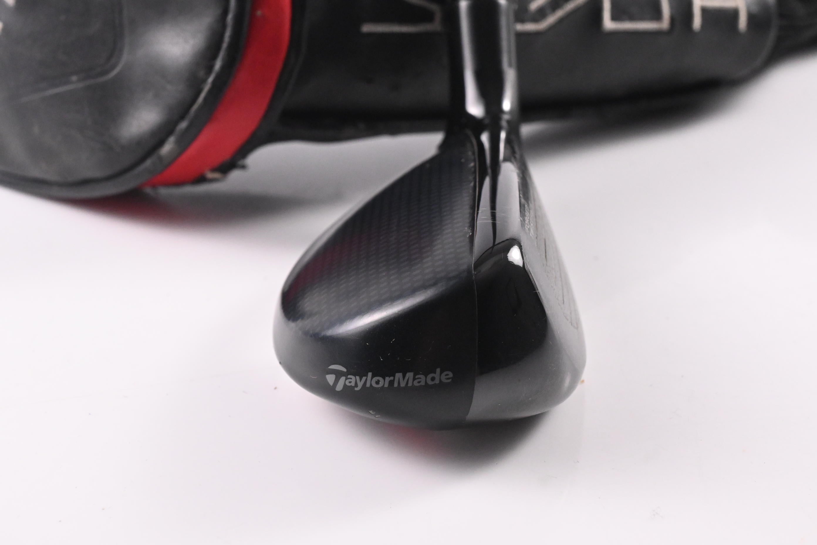 Taylormade Stealth Plus #3 Hybrid / 19.5 Degree / Stiff Flex HZRDUS Smoke Red