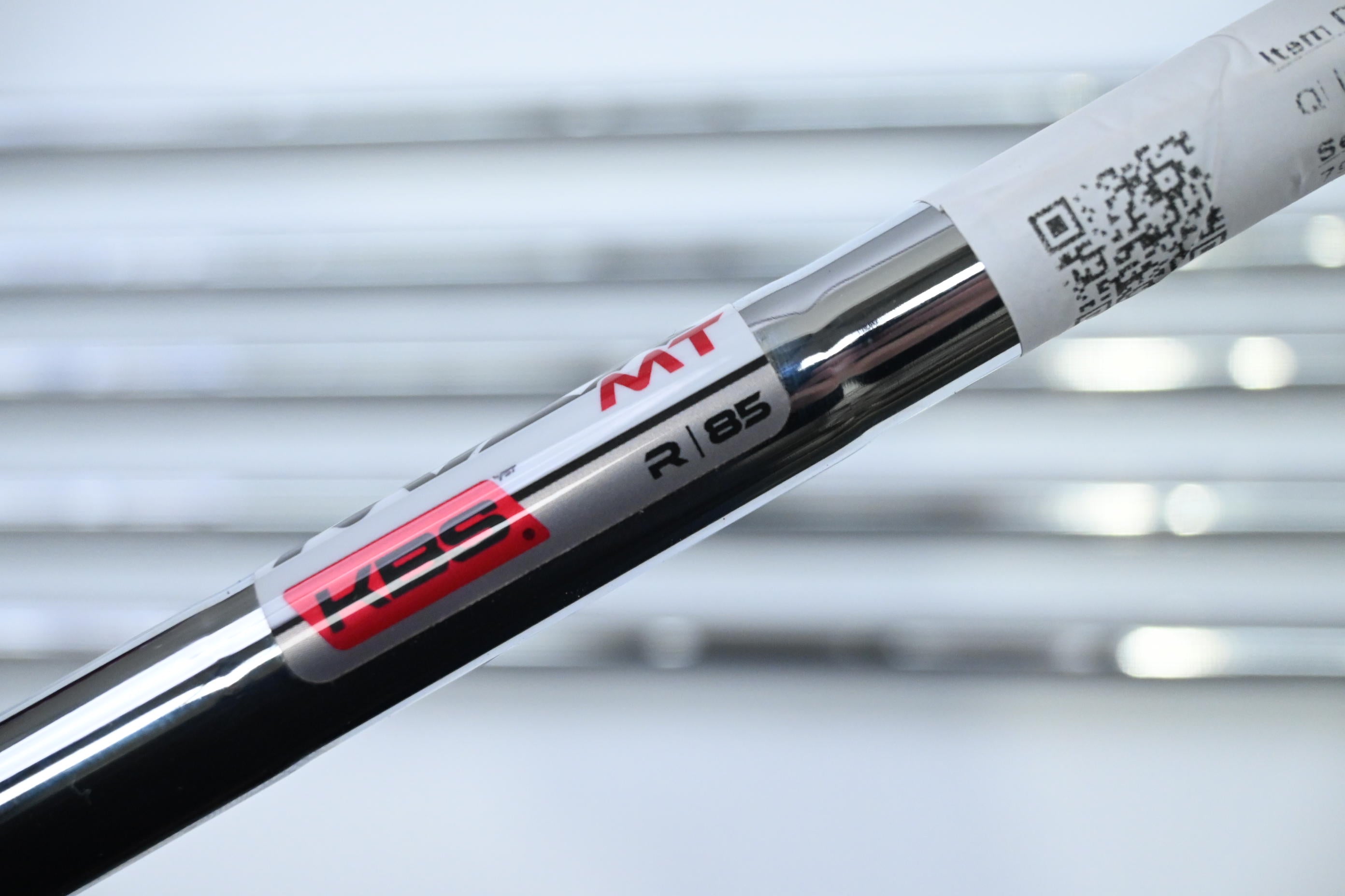 Left Hand Taylormade Qi Irons / 5-PW / Regular Flex KBS Max MT 85 Shafts