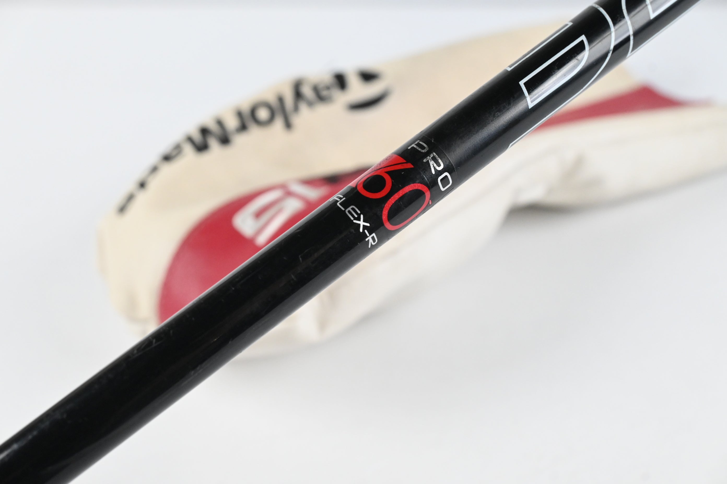 Taylormade R15 Driver / 10.5 Degree / Regular Flex Fujikura Pro 60 Shaft