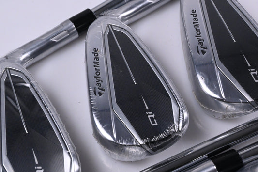 Taylormade Qi Irons / 5-PW+SW / Regular Flex KBS Max MT 85 Shafts