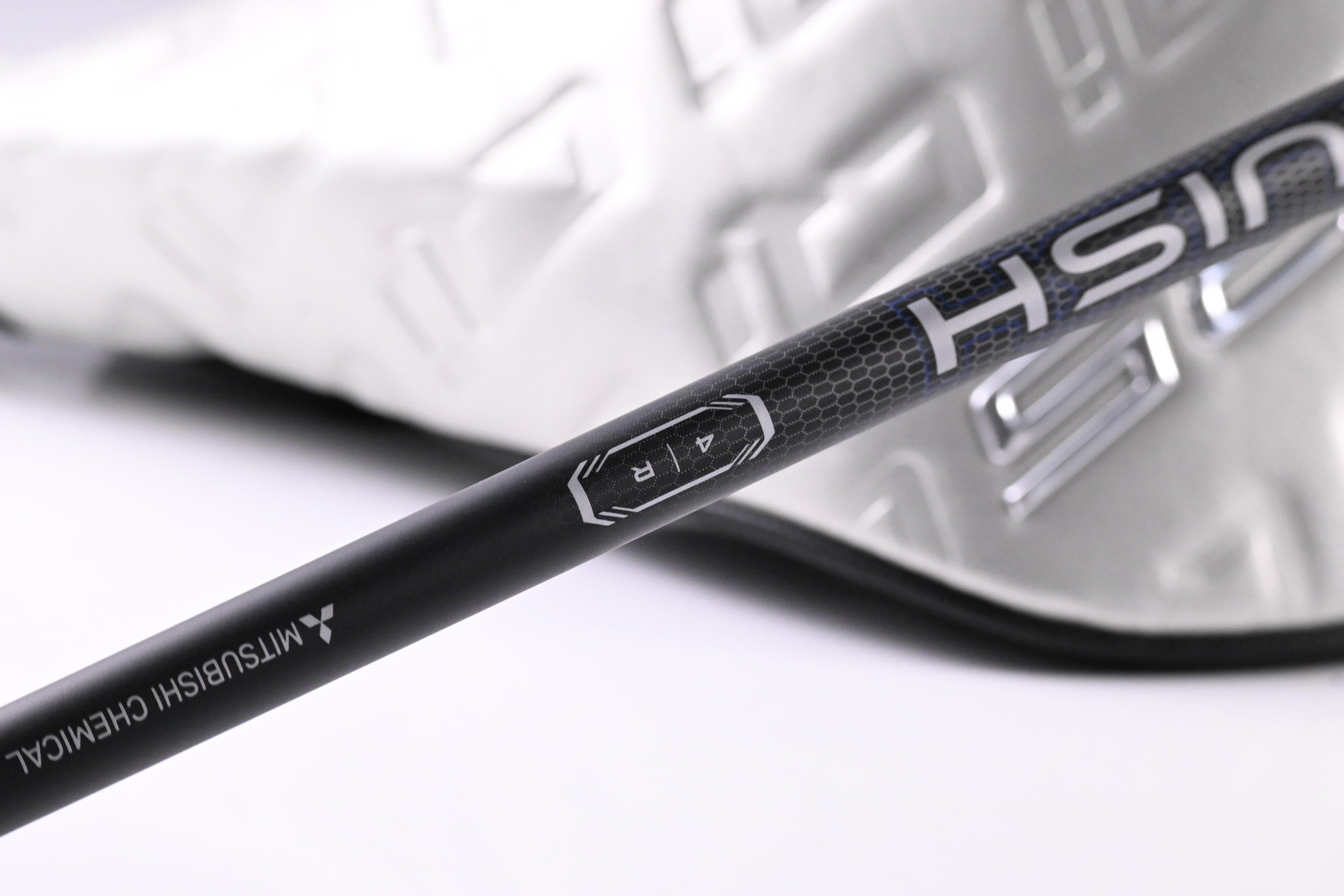 Taylormade Qi35 Max Lite Driver / 10.5 Degree / Regular Flex Vanquish Blue 4 Shaft