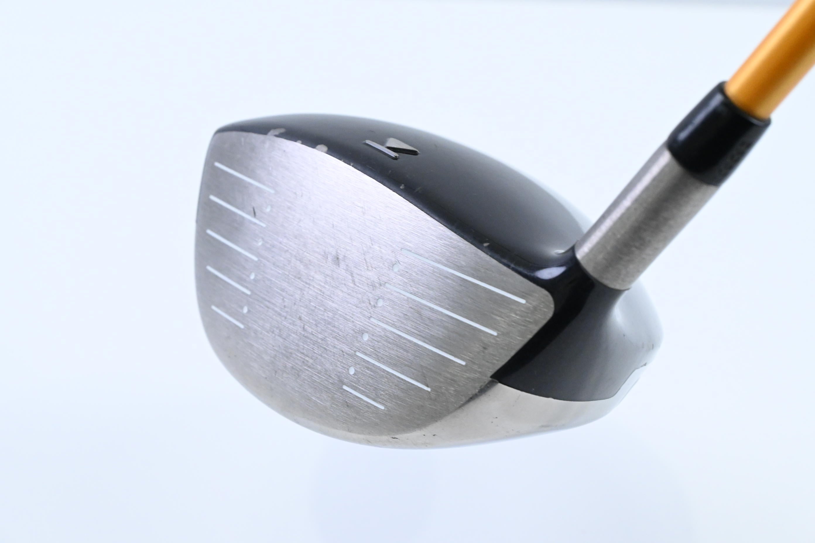 Titleist 909 D3 Driver / 9.5 Degree / Stiff Flex UST ProForce V2 76 Shaft
