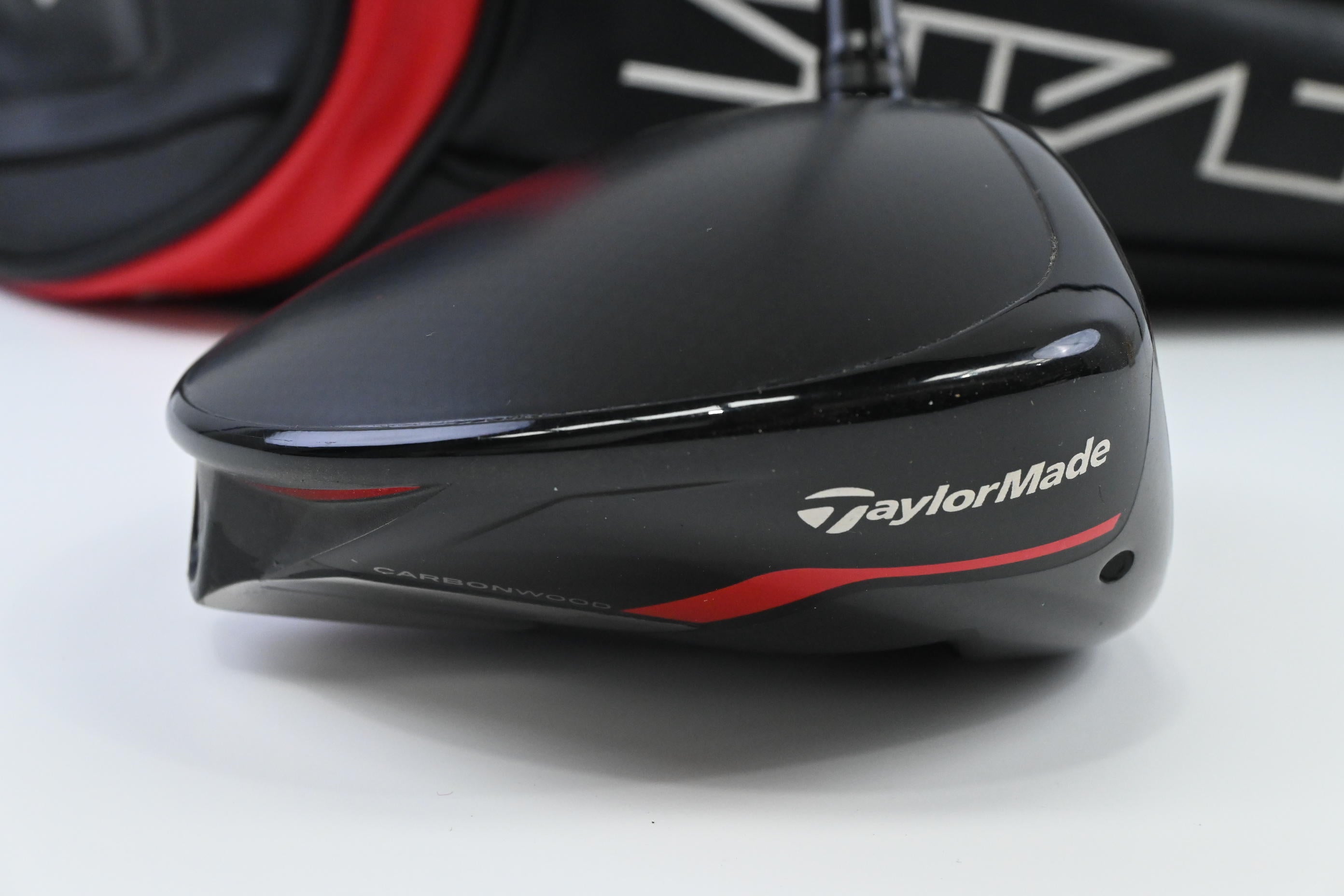 Taylormade Stealth Plus Driver / 10.5 / Stiff Flex HZRDUS RDX Smoke Red 60