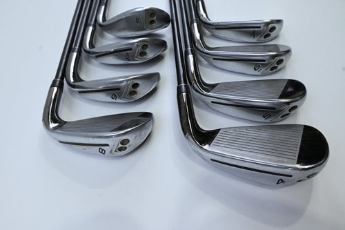 Left Hand Taylormade Rocketbladez Max Irons / 4-PW+SW / Regular Flex Program 55