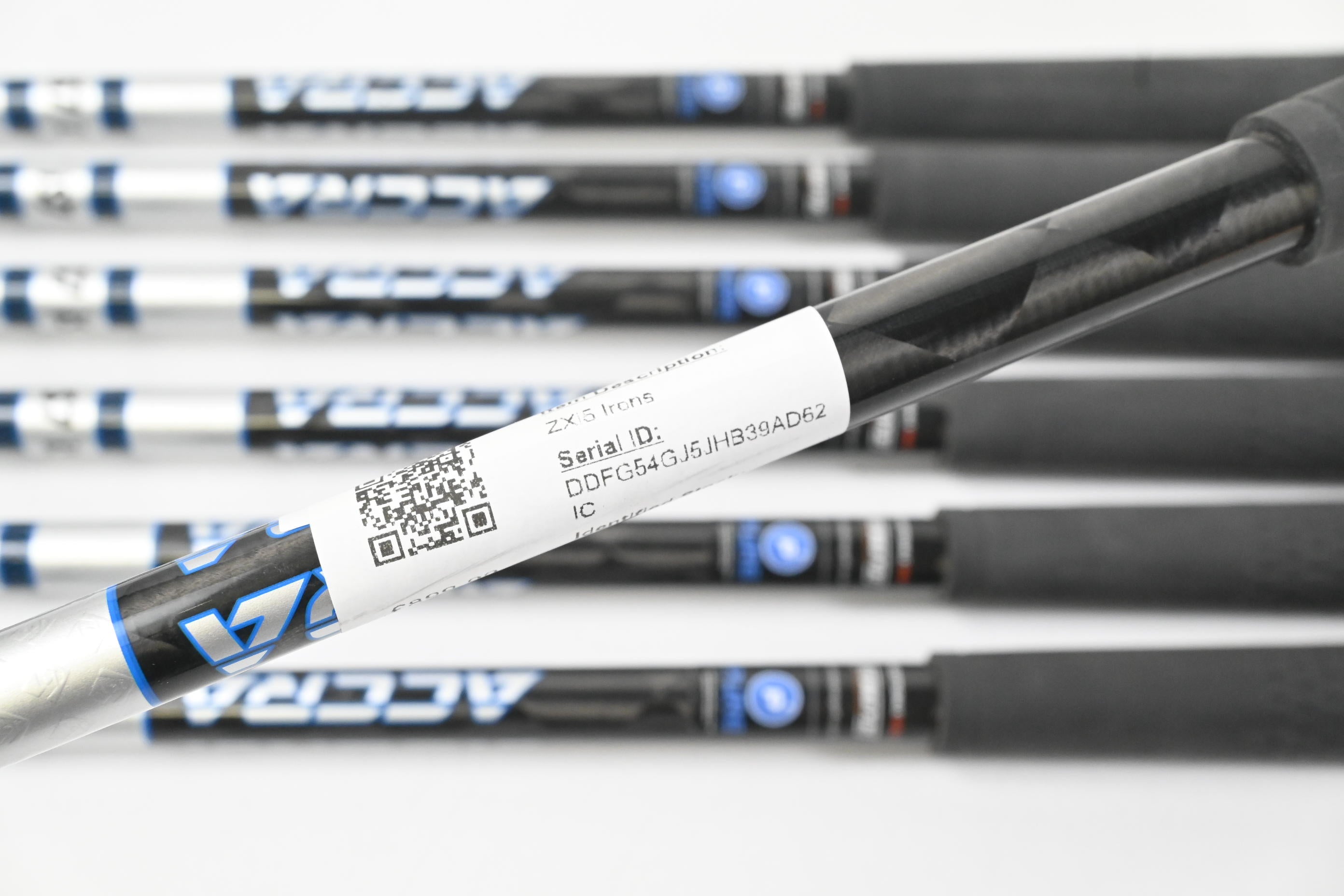 Srixon ZXi5 Irons / 5-PW+GW / Regular Flex Accra iS7 Shafts