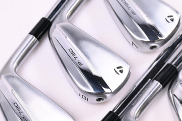Taylormade P790 2025 Irons / 5-PW+GW / Regular Flex NS Pro Modus 3 Tour 105