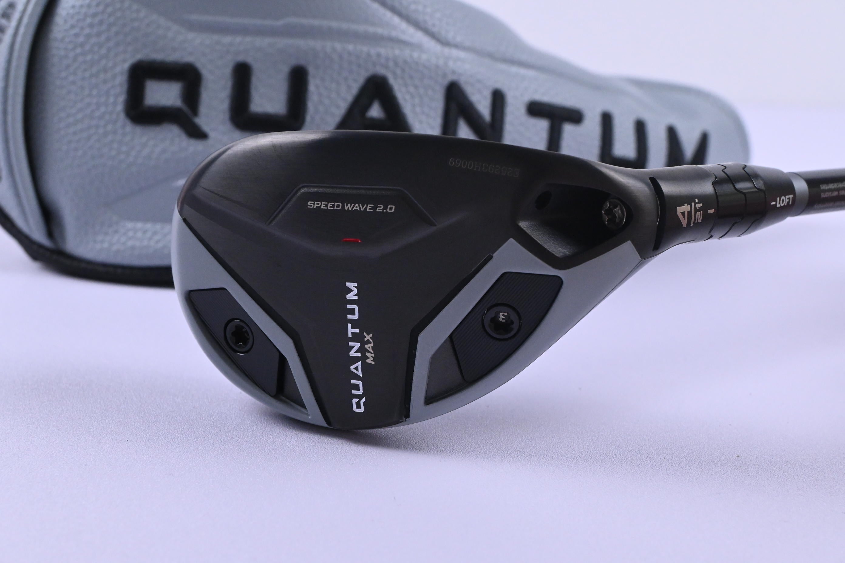 Callaway Quantum Max #4 Hybrid / 21 Degree / Regular Flex Denali Frost Silver 60