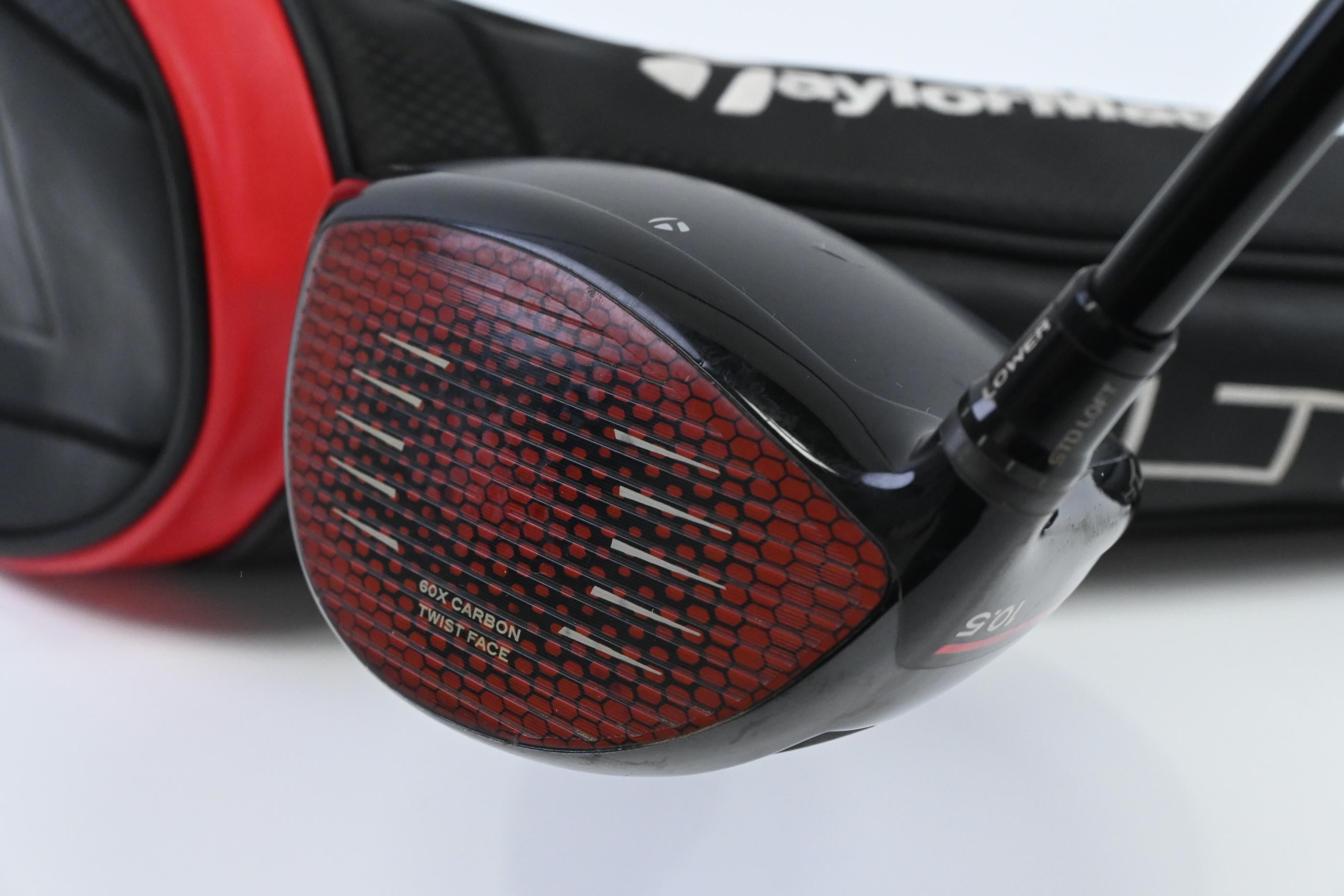 Taylormade Stealth Plus Driver / 10.5 / Stiff Flex HZRDUS RDX Smoke Red 60