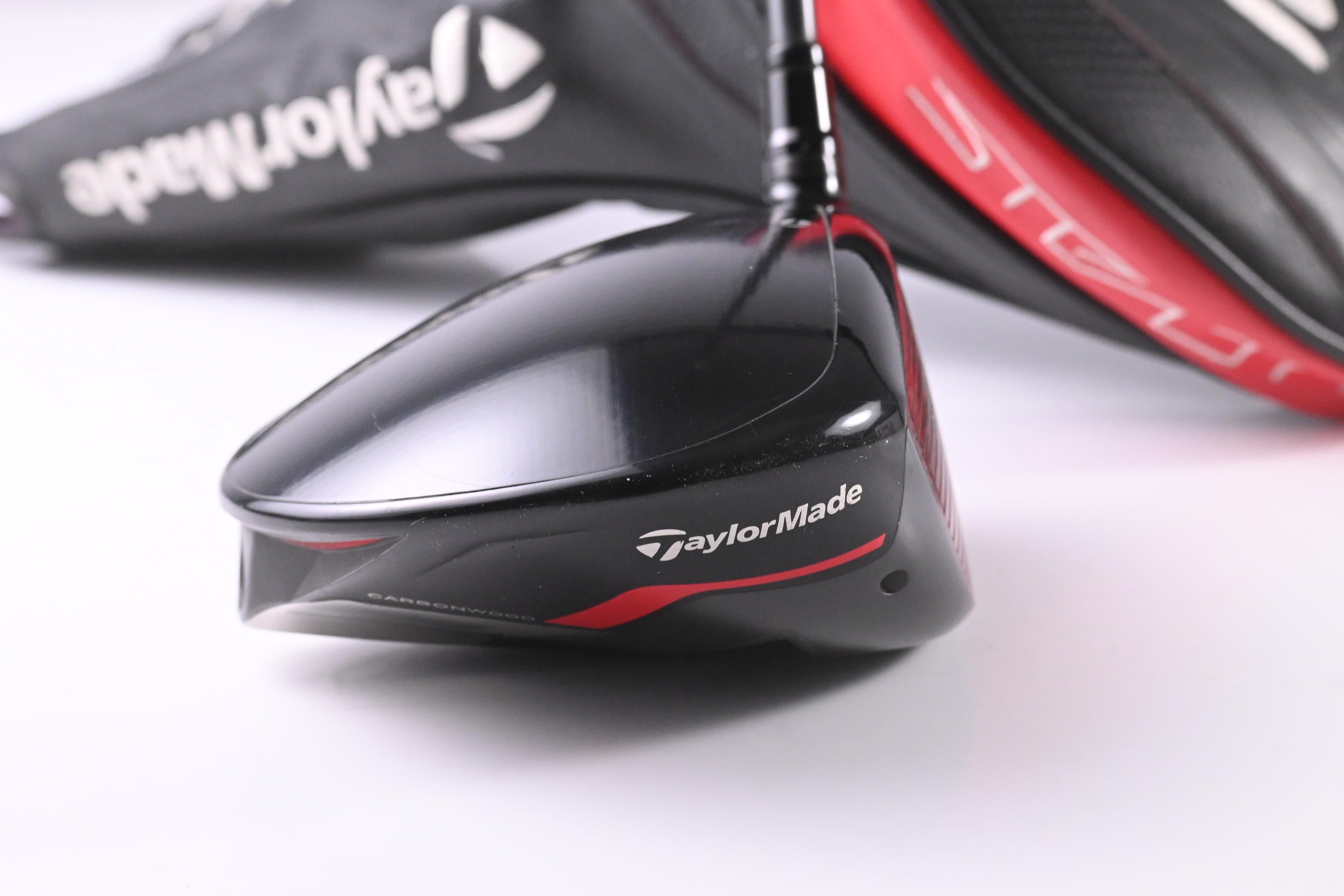 Taylormade Stealth Plus Driver / 10.5 Degree / X-Flex HZRDUS Smoke Black 70
