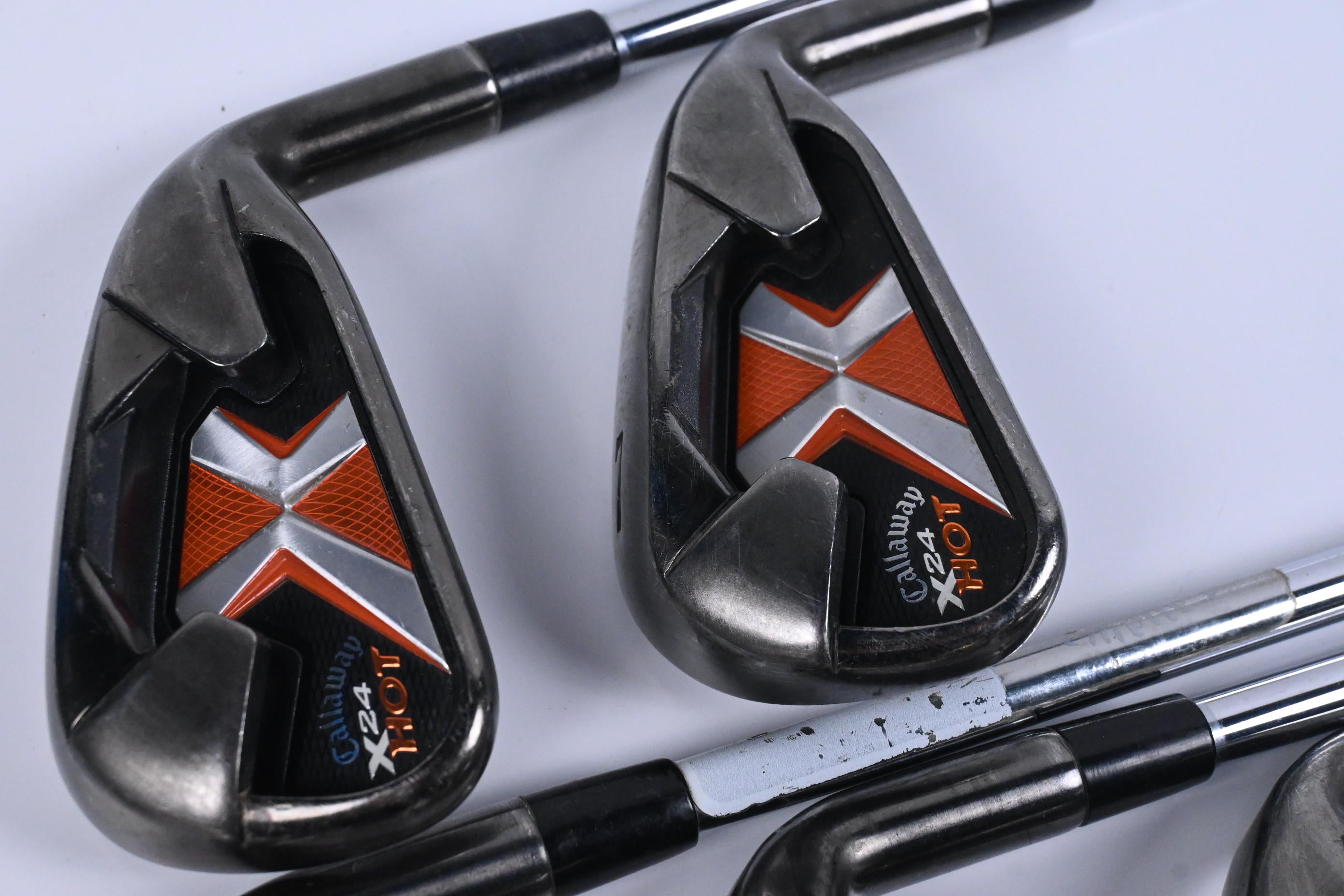 Callaway X-24 Hot Irons / 6-PW / Uniflex Callaway Shafts