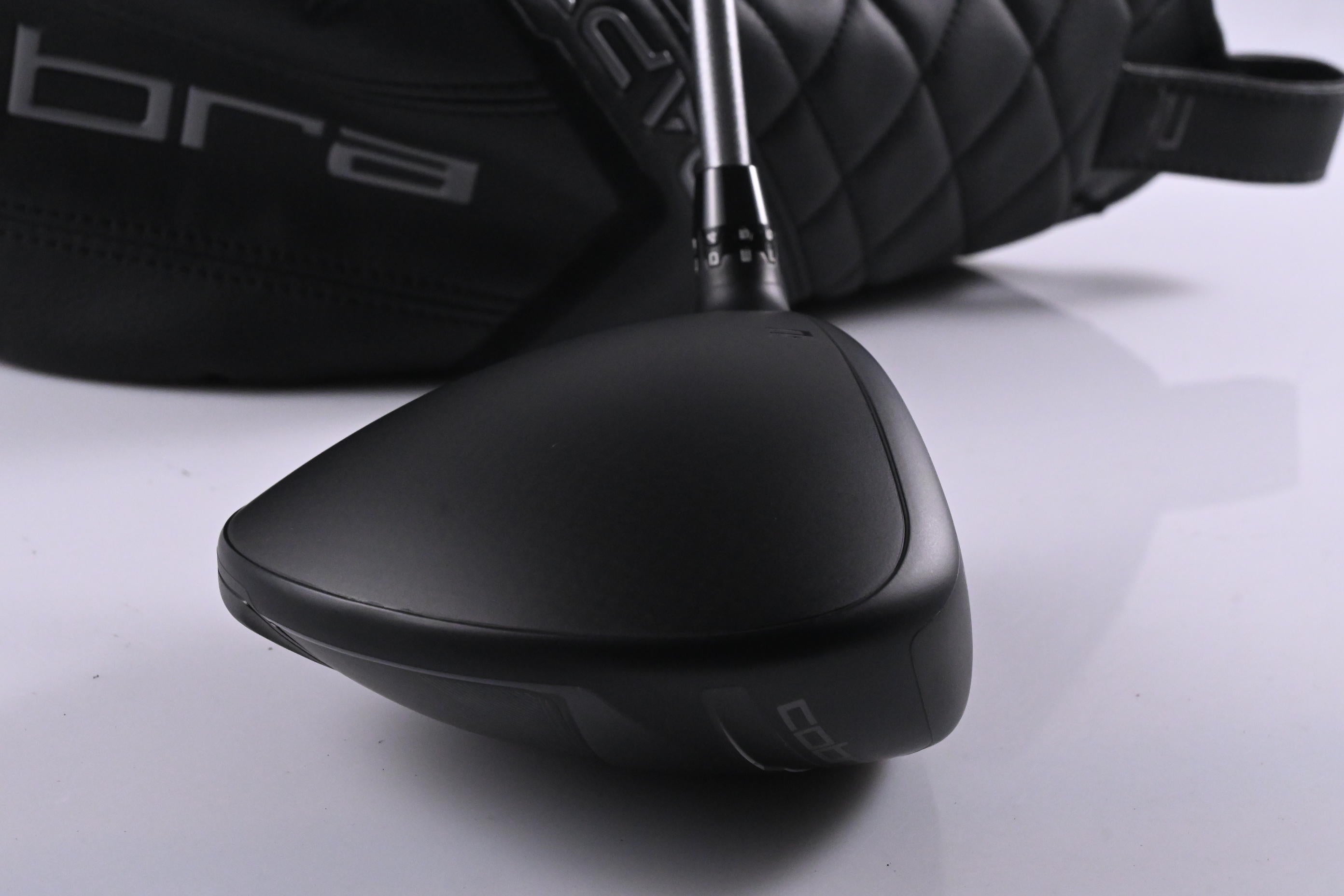 Cobra DS-Adapt LS Driver / 9 Degree / Stiff Flex Fujikura Pro Black 60 Shaft