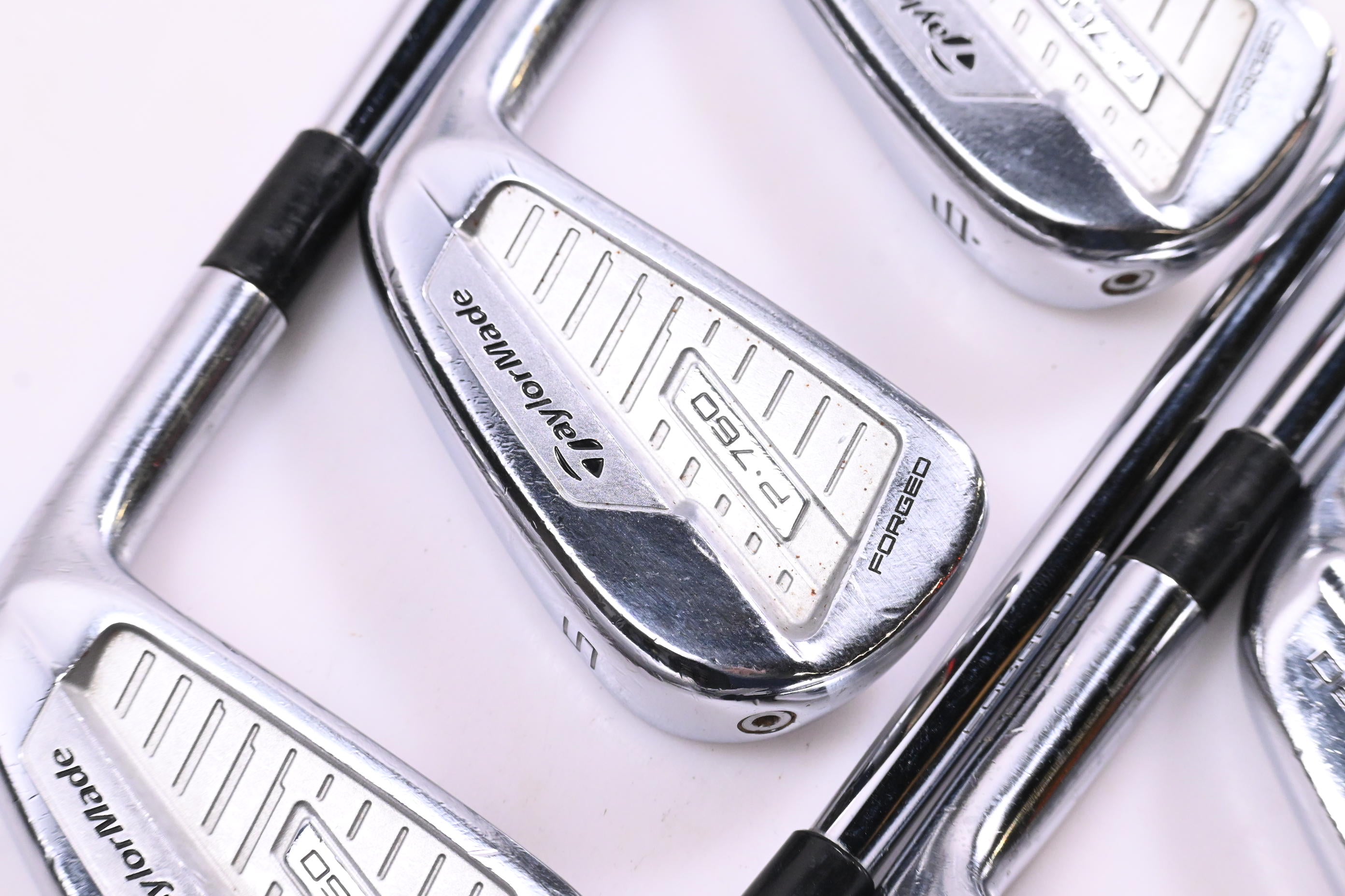 Taylormade P760 Irons / 4-PW / X-Flex Project X LZ 125 Shafts