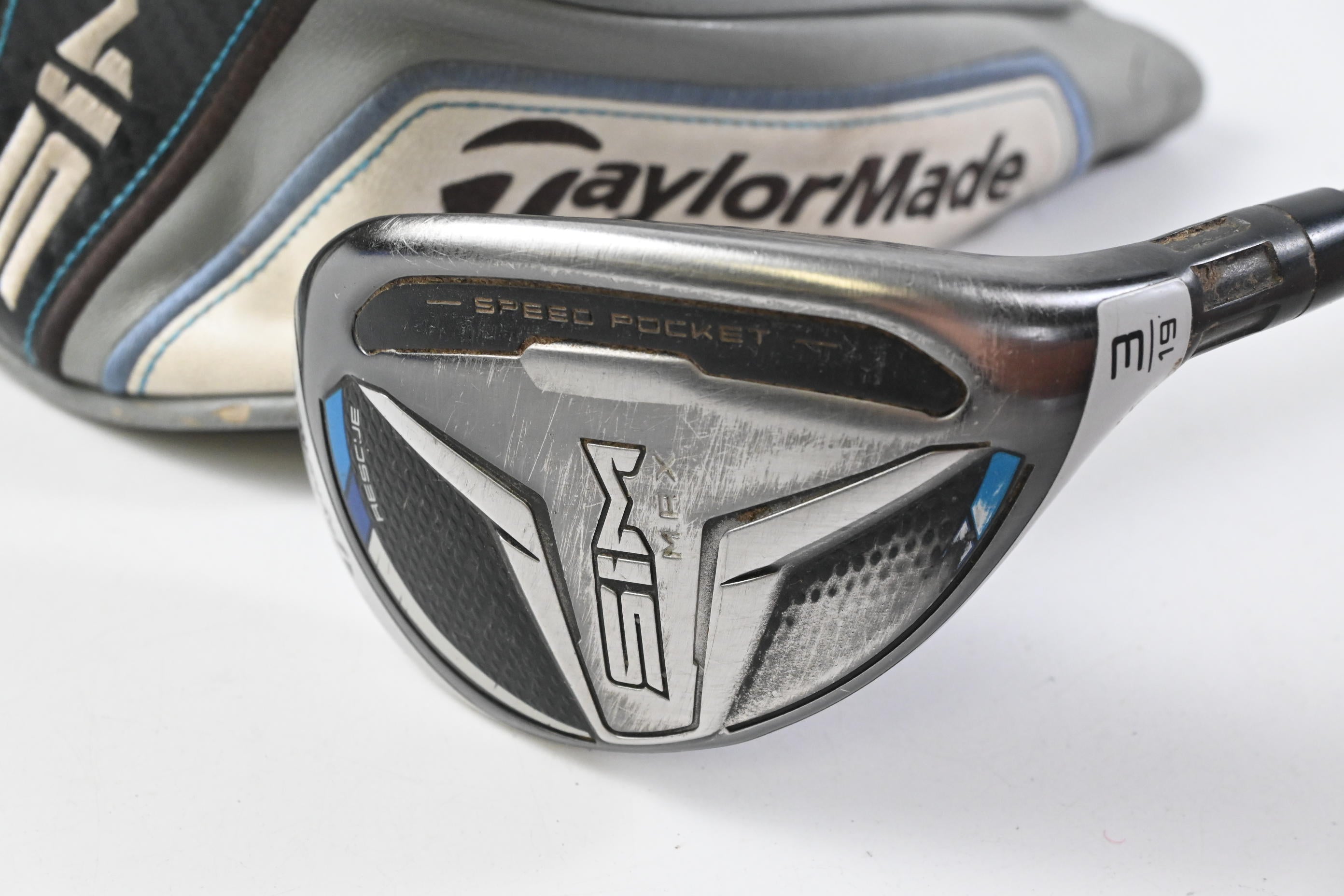 Taylormade SIM Max #3 Hybrid / 19 Degree / Regular Flex Ventus Blue 6 Shaft