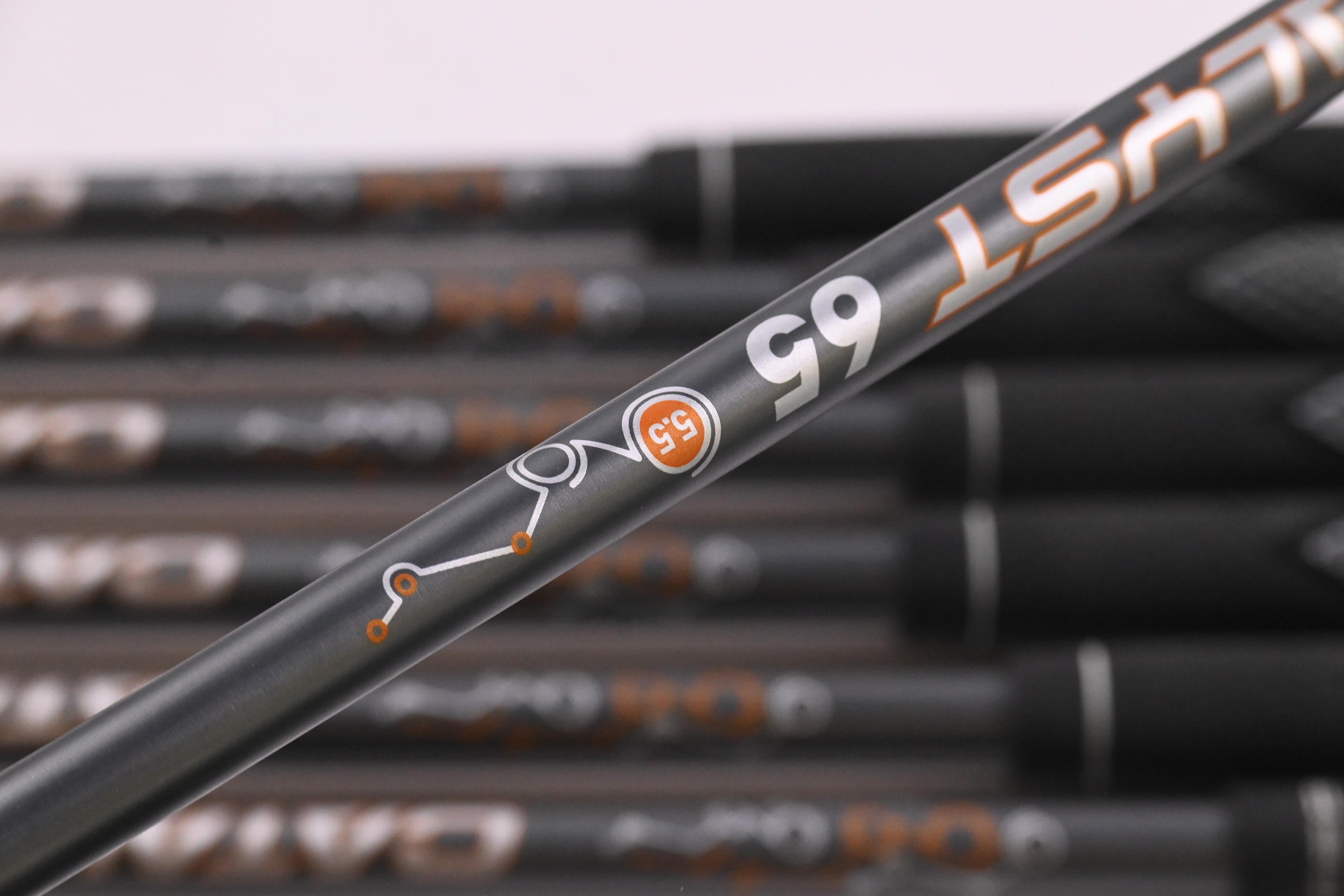 Callaway Mavrik Irons / 5-PW+SW / Regular Flex Catalyst 65 Shafts