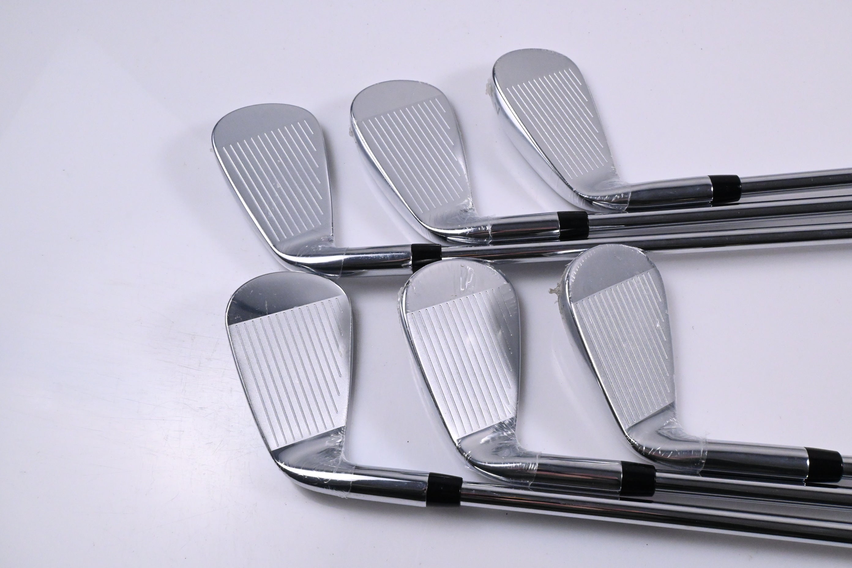 Callaway Elyte Irons / 5-PW / Regular Flex True Temper Vector 7 80g Shafts