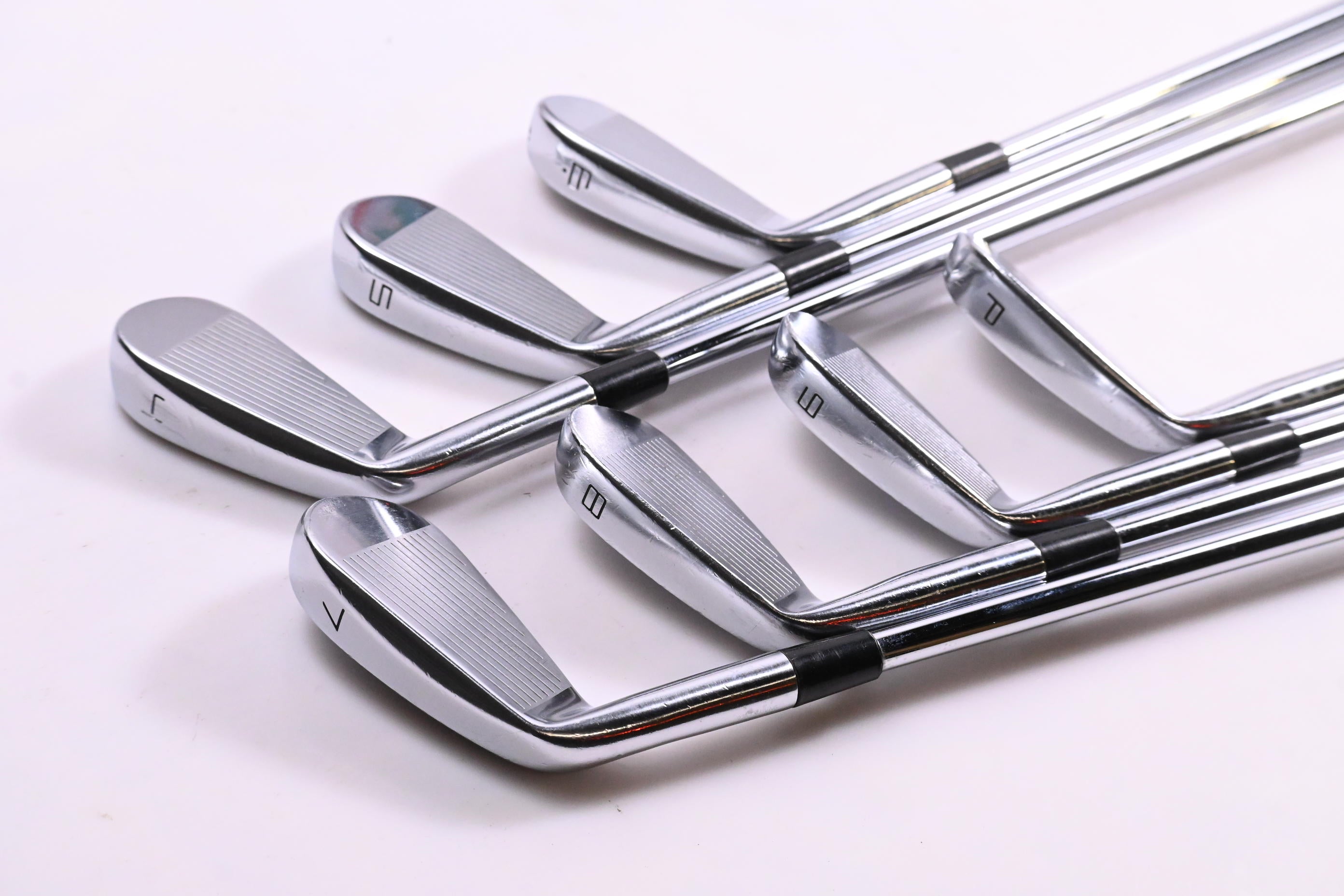 Taylormade P760 Irons / 4-PW / X-Flex Project X LZ 125 Shafts