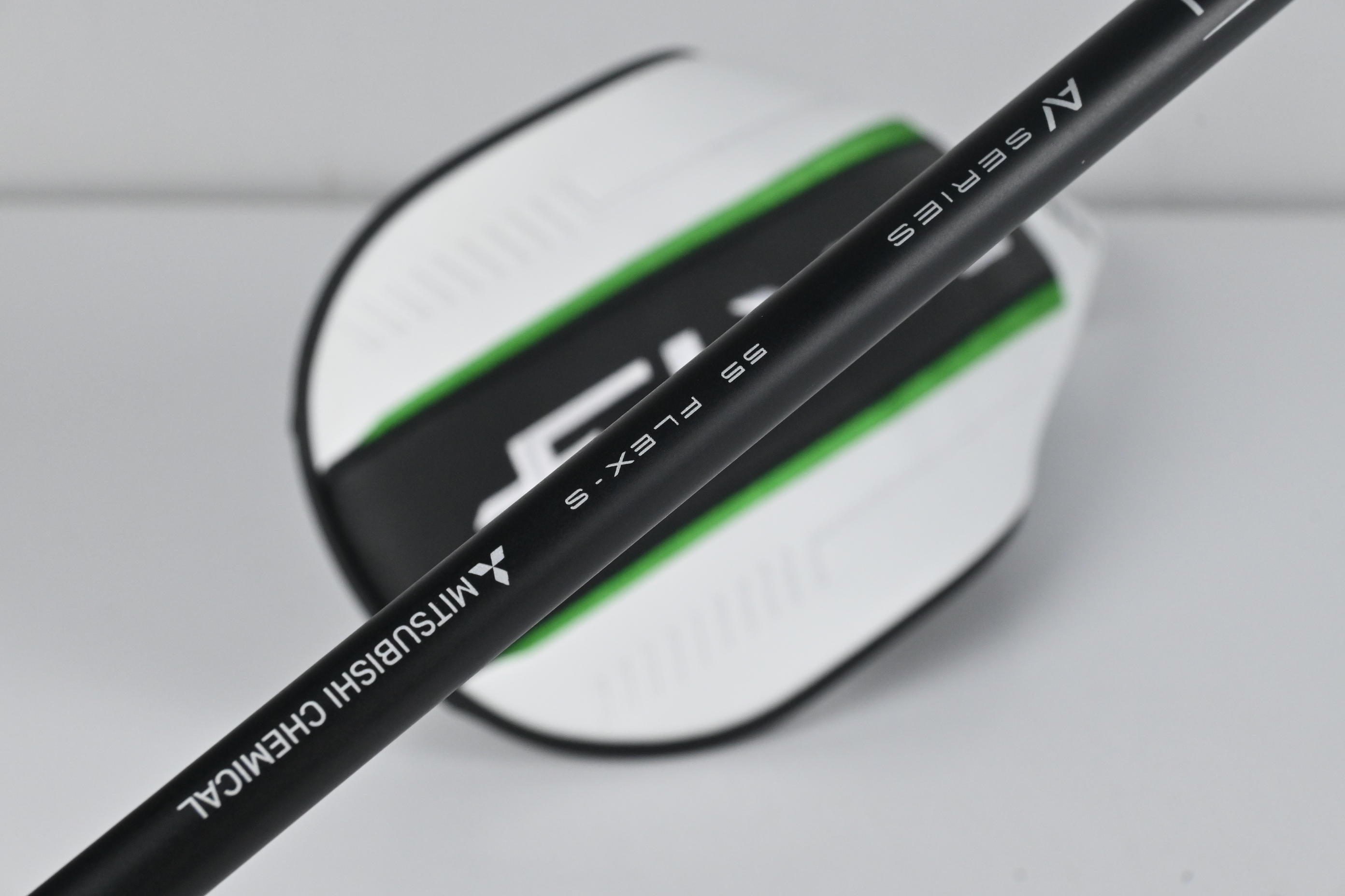 Callaway Elyte Triple Diamond Driver / 9 Degree / Stiff Flex Tensei AV Blue 55