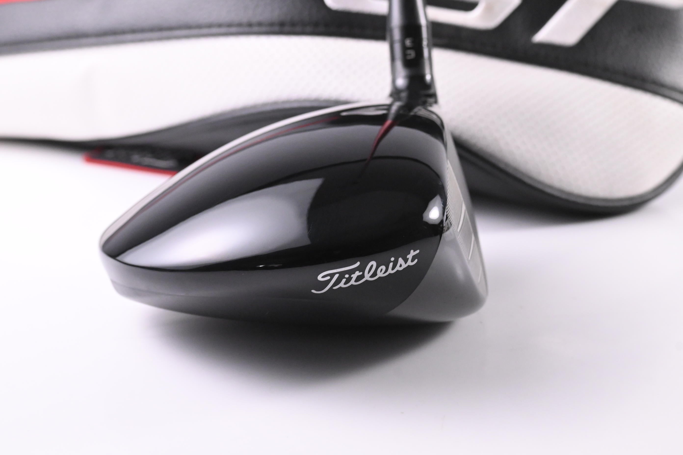 Titleist GT2 Driver / 10 Degree / Stiff Flex Project X Denali Red 50 Shaft