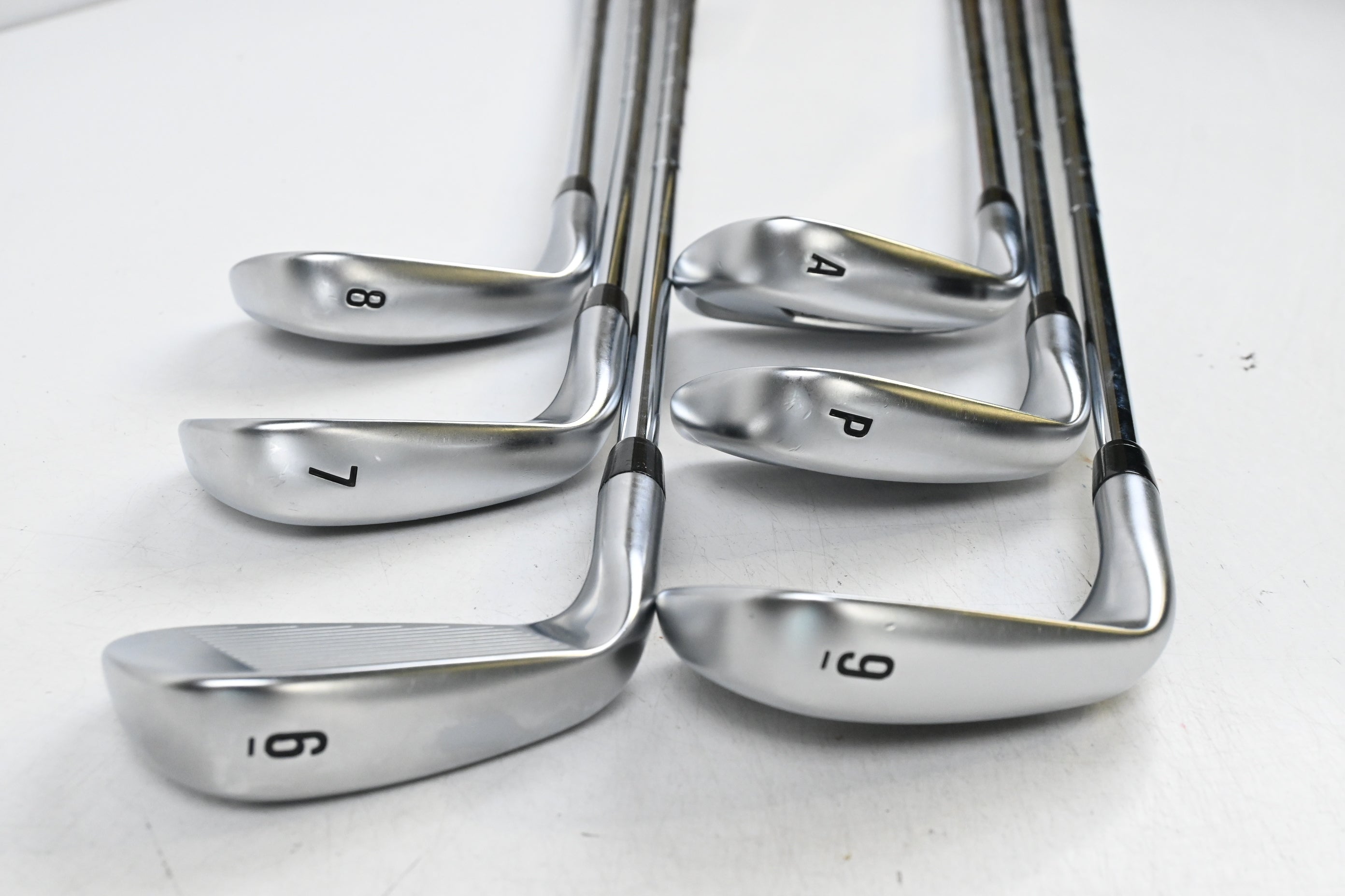 Callaway Apex Ai300 Irons / 6-PW+GW / Regular Flex Dynamic Gold Mid 90 R300