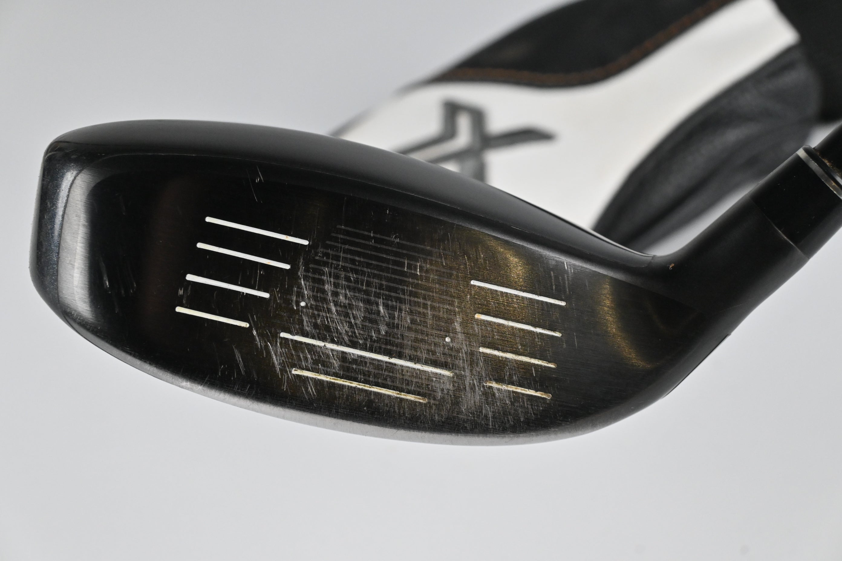XXIO X Black #4 Hybrid / 20 Degree / Regular Flex Miyazaki AX-1 51 Shaft