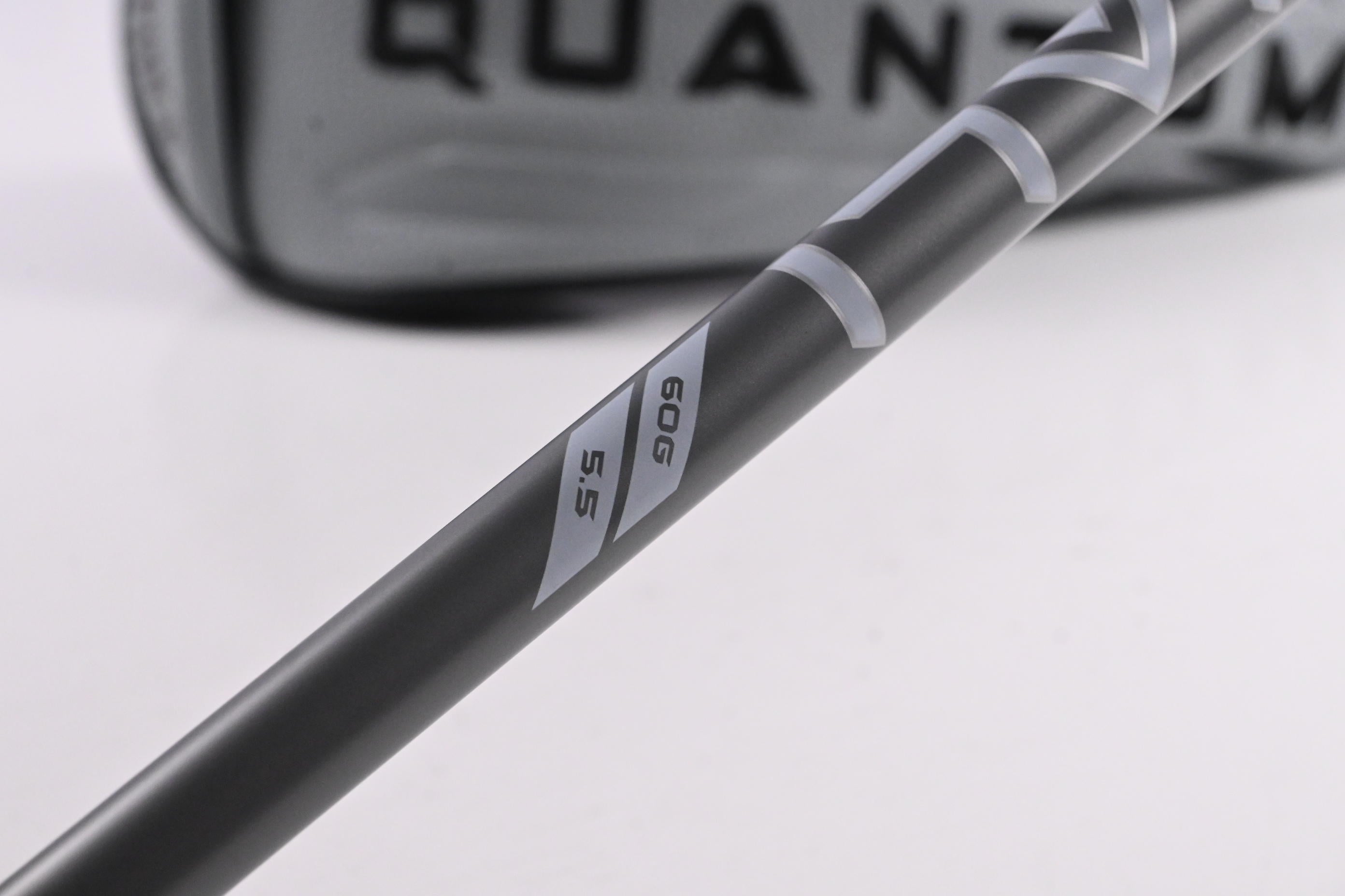 Callaway Quantum Max #5 Wood / 18 Degree / Regular Flex Denali Frost Silver 60