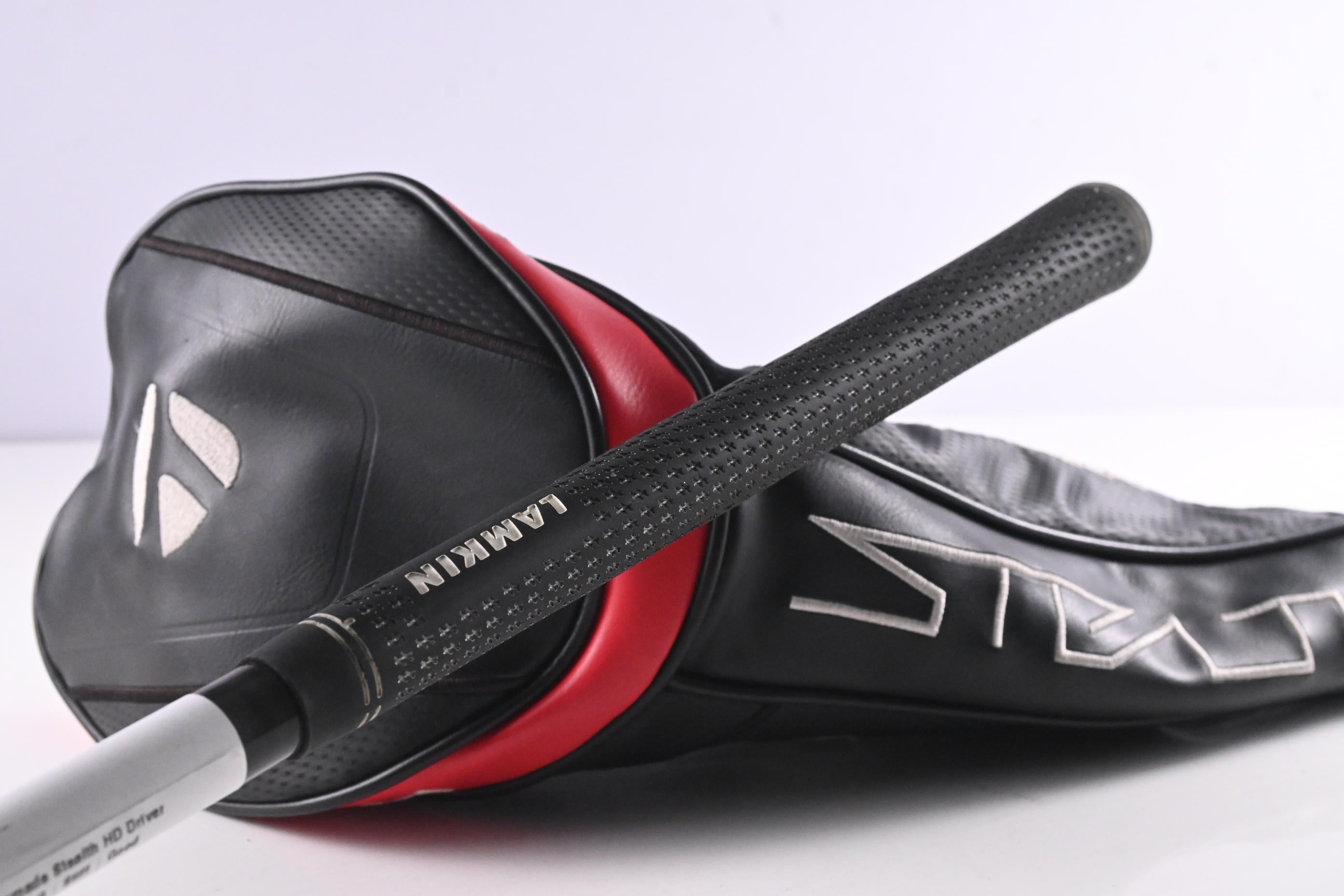 Taylormade Stealth HD Driver / 10.5 Degree / Stiff Flex EvenFlow Riptide 70