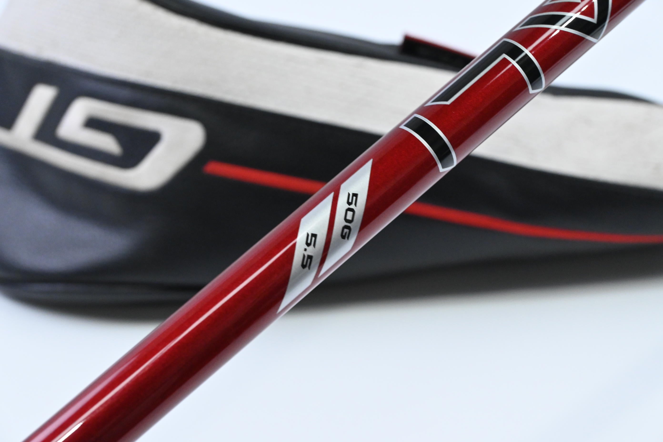 Titleist GT2 Driver / 10 Degree / Regular Flex Denali Red 50 Shaft