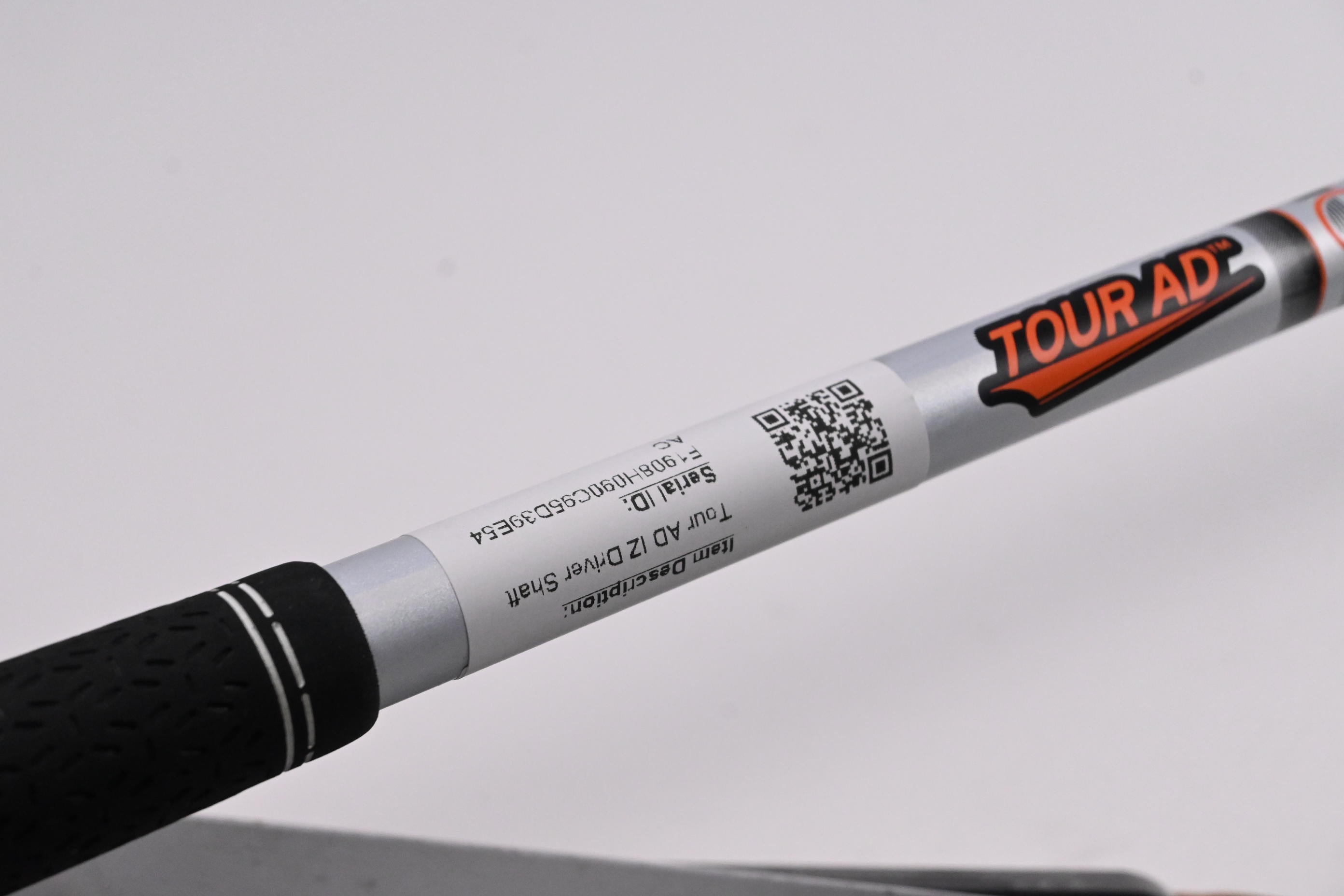 Graphite Design Tour AD IZ-4 Driver Shaft / Stiff Flex / Callaway 2nd Gen