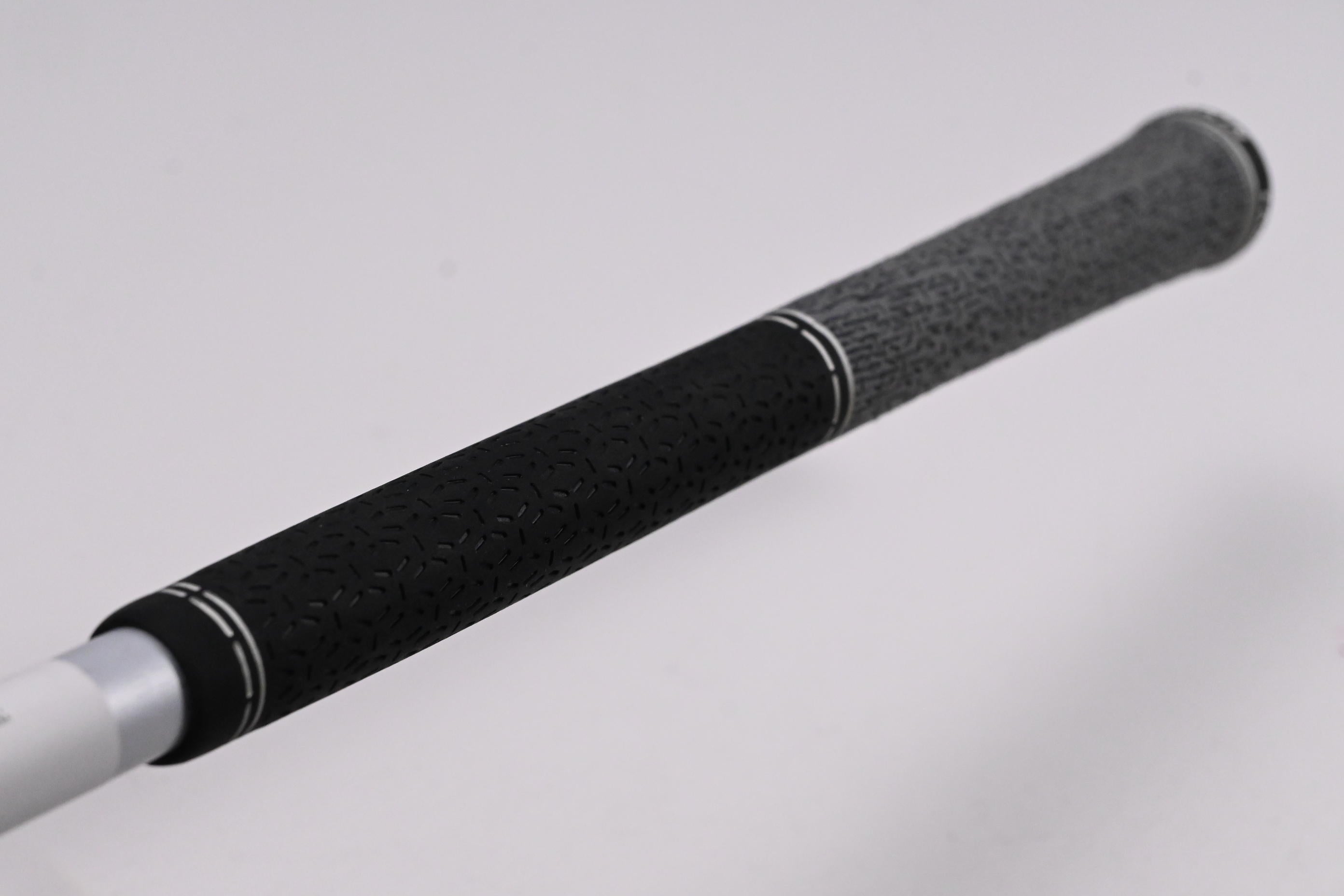 Graphite Design Tour AD IZ-4 Driver Shaft / Stiff Flex / Callaway 2nd Gen