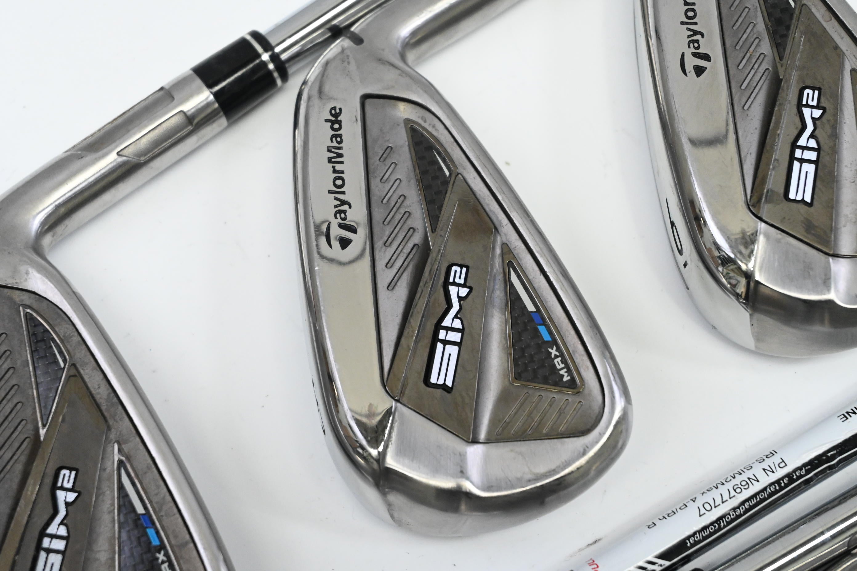 Taylormade SIM2 Max Irons / 4-PW / Regular Flex KBS Max MT 85 Shafts