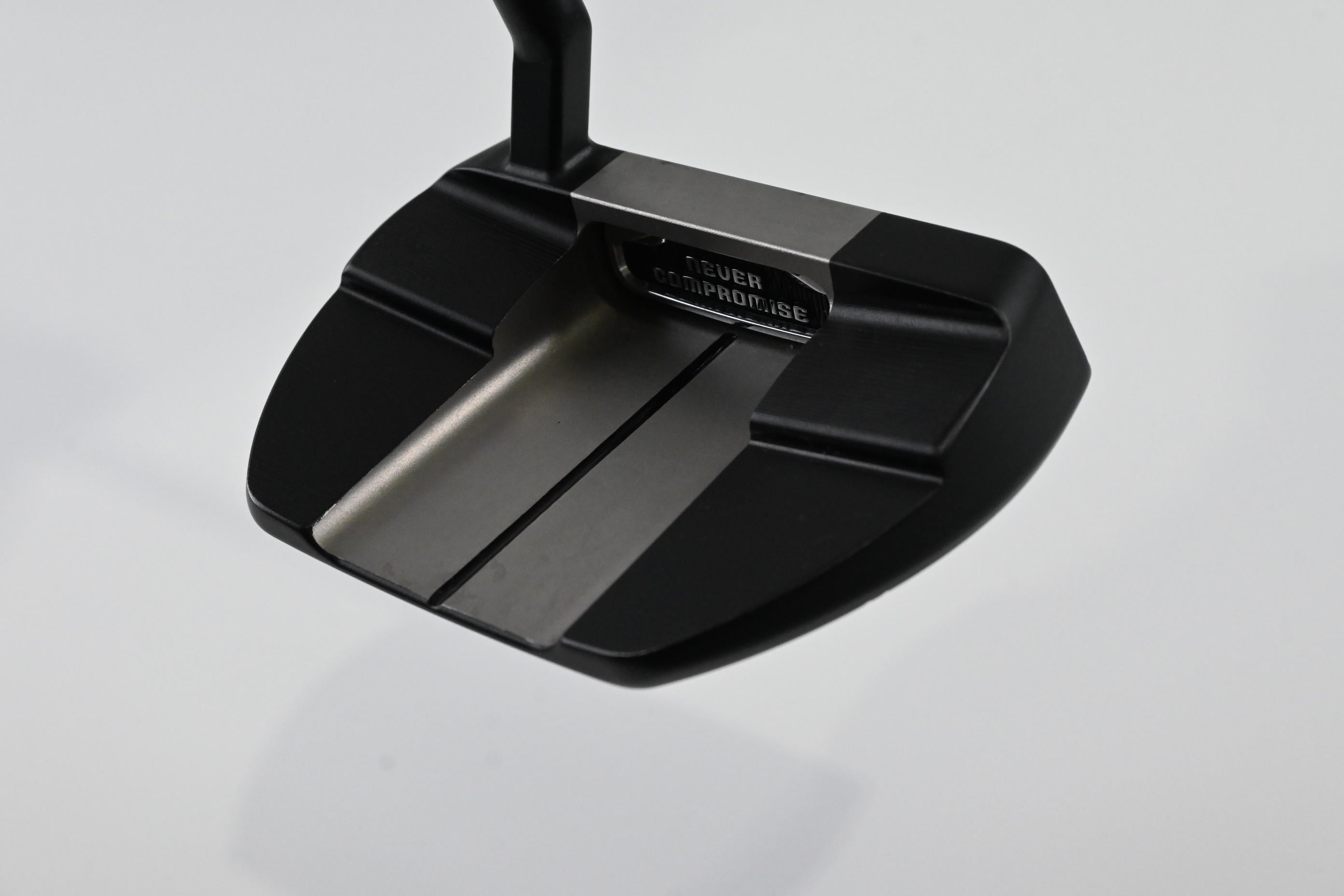 Never Compromise Reserve 3 Putter / 34 Inch
